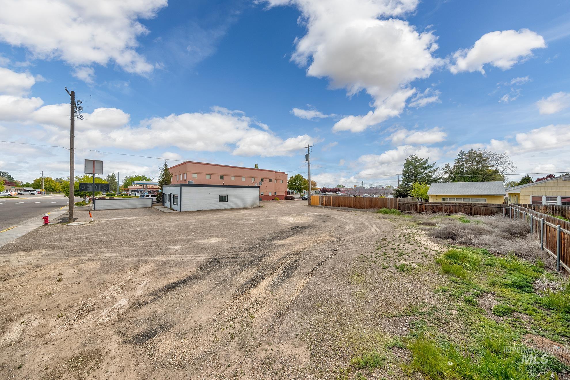 361 SW 12th St, Ontario, Oregon 97914, Business/Commercial For Sale, Price $250,000,MLS 98984122