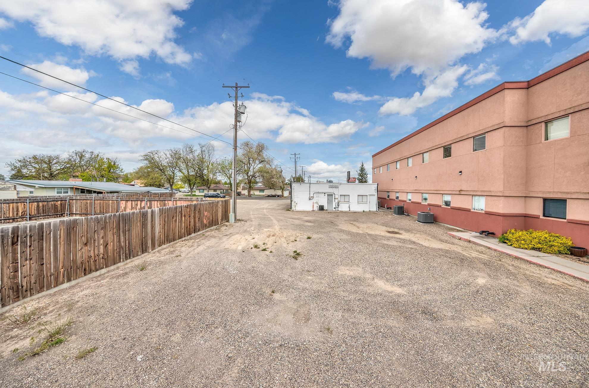 361 SW 12th St, Ontario, Oregon 97914, Business/Commercial For Sale, Price $250,000,MLS 98984122