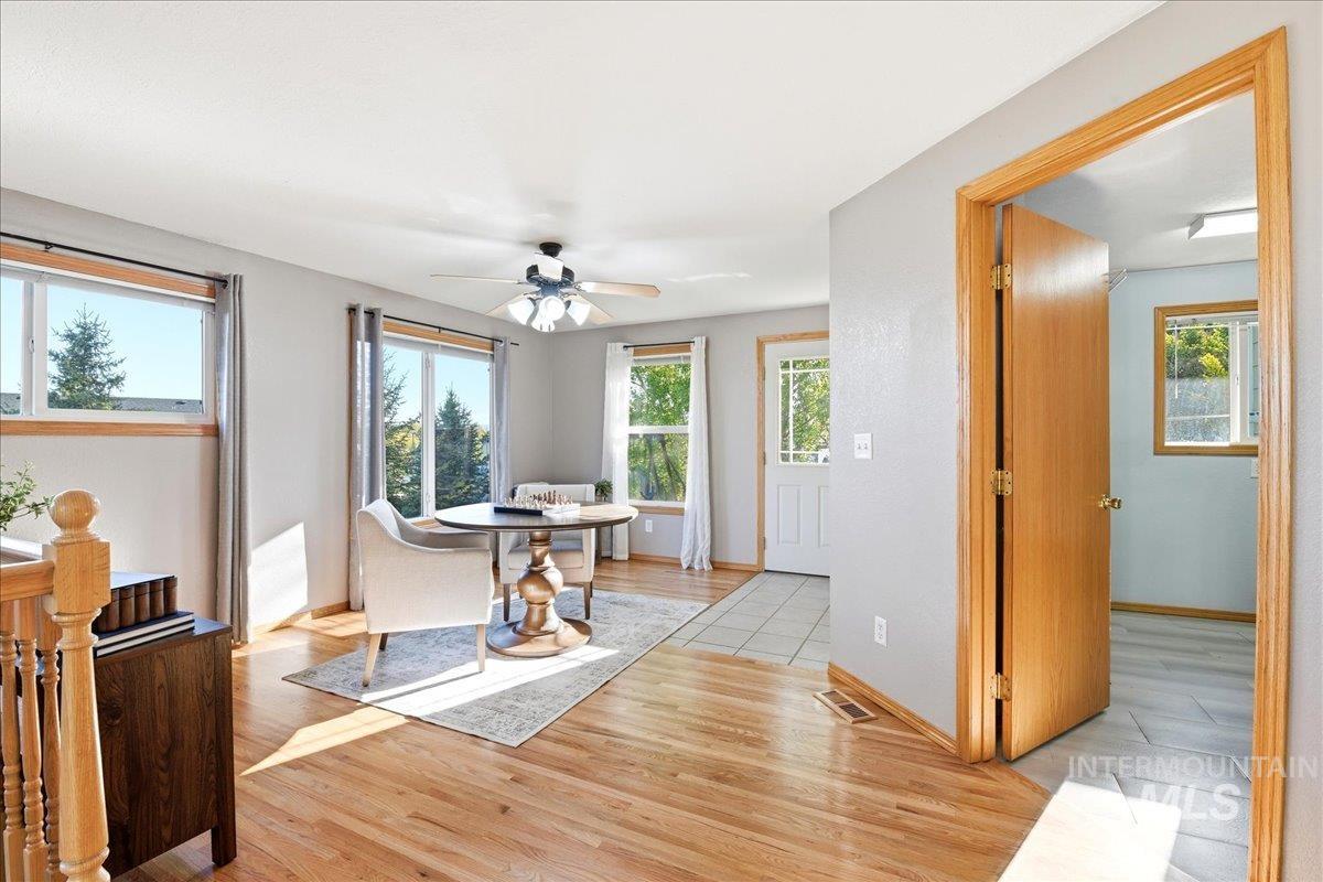 11842 W Tioga St, Boise, Idaho 83709, 5 Bedrooms, 4.5 Bathrooms, Residential For Sale, Price $700,000,MLS 98984126