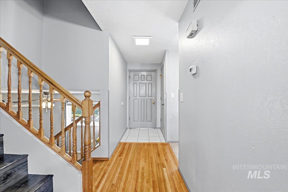 11842 W Tioga St, Boise, Idaho 83709, 5 Bedrooms, 4.5 Bathrooms, Residential For Sale, Price $700,000,MLS 98984126