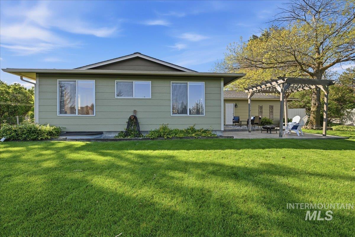 11842 W Tioga St, Boise, Idaho 83709, 5 Bedrooms, 4.5 Bathrooms, Residential For Sale, Price $700,000,MLS 98984126
