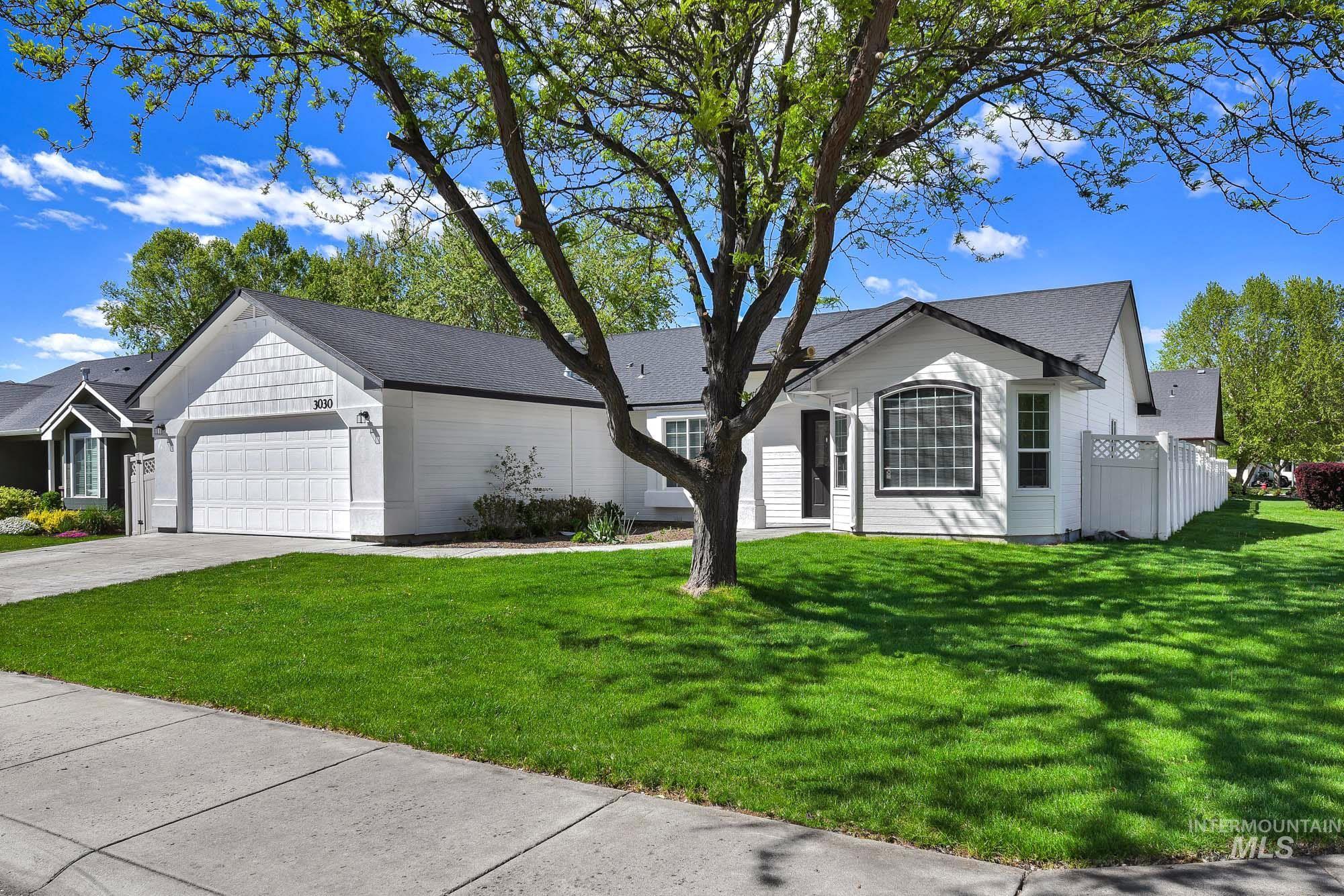 3030 W Ditch Creek St, Meridian, Idaho 83646, 3 Bedrooms, 2 Bathrooms, Residential For Sale, Price $449,000,MLS 98984134