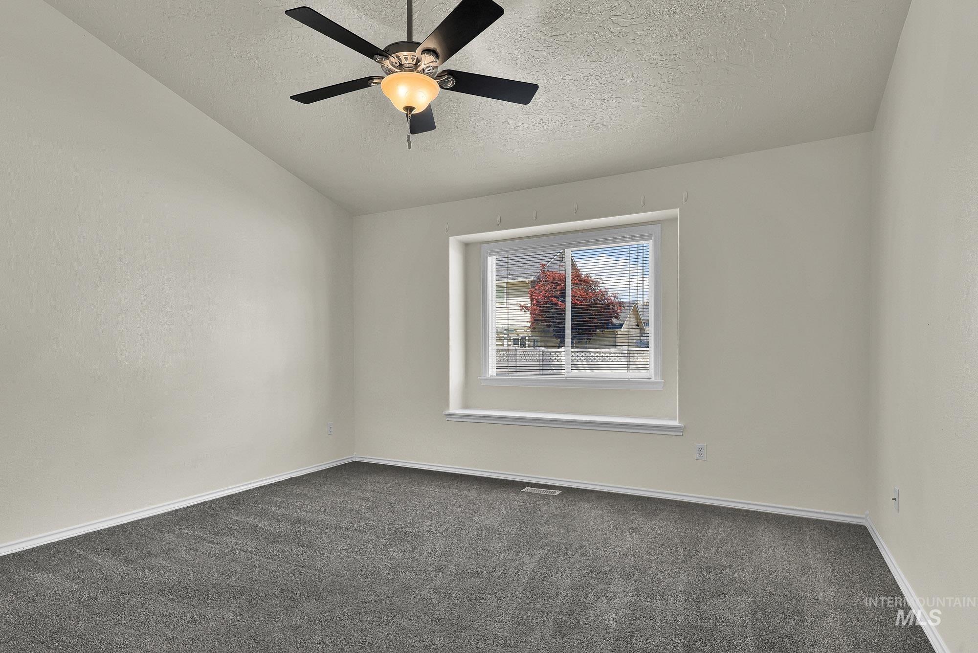 3030 W Ditch Creek St, Meridian, Idaho 83646, 3 Bedrooms, 2 Bathrooms, Residential For Sale, Price $449,000,MLS 98984134