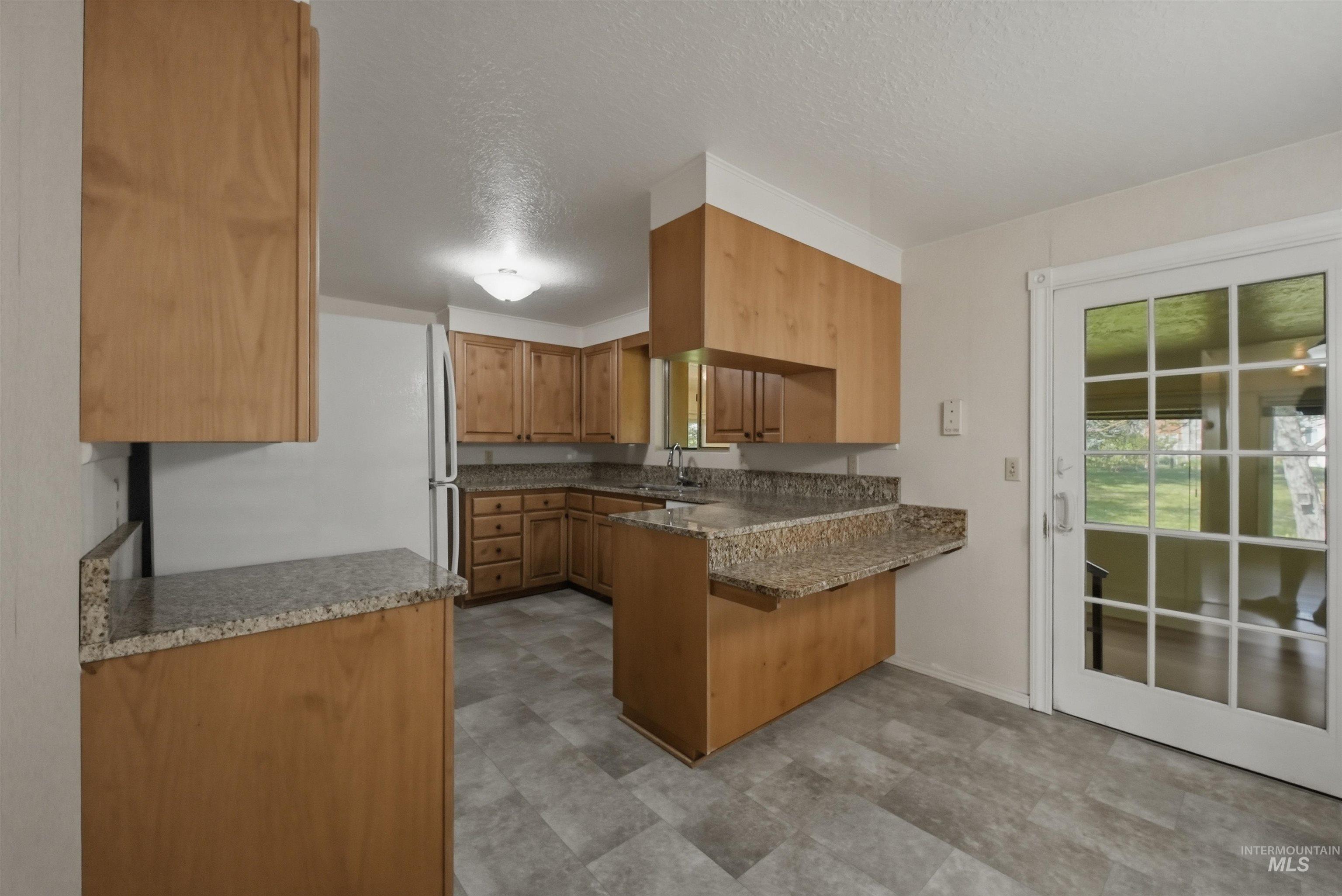 3417 N Kelly Way, Boise, Idaho 83704, 4 Bedrooms, 2 Bathrooms, Residential For Sale, Price $680,000,MLS 98984138