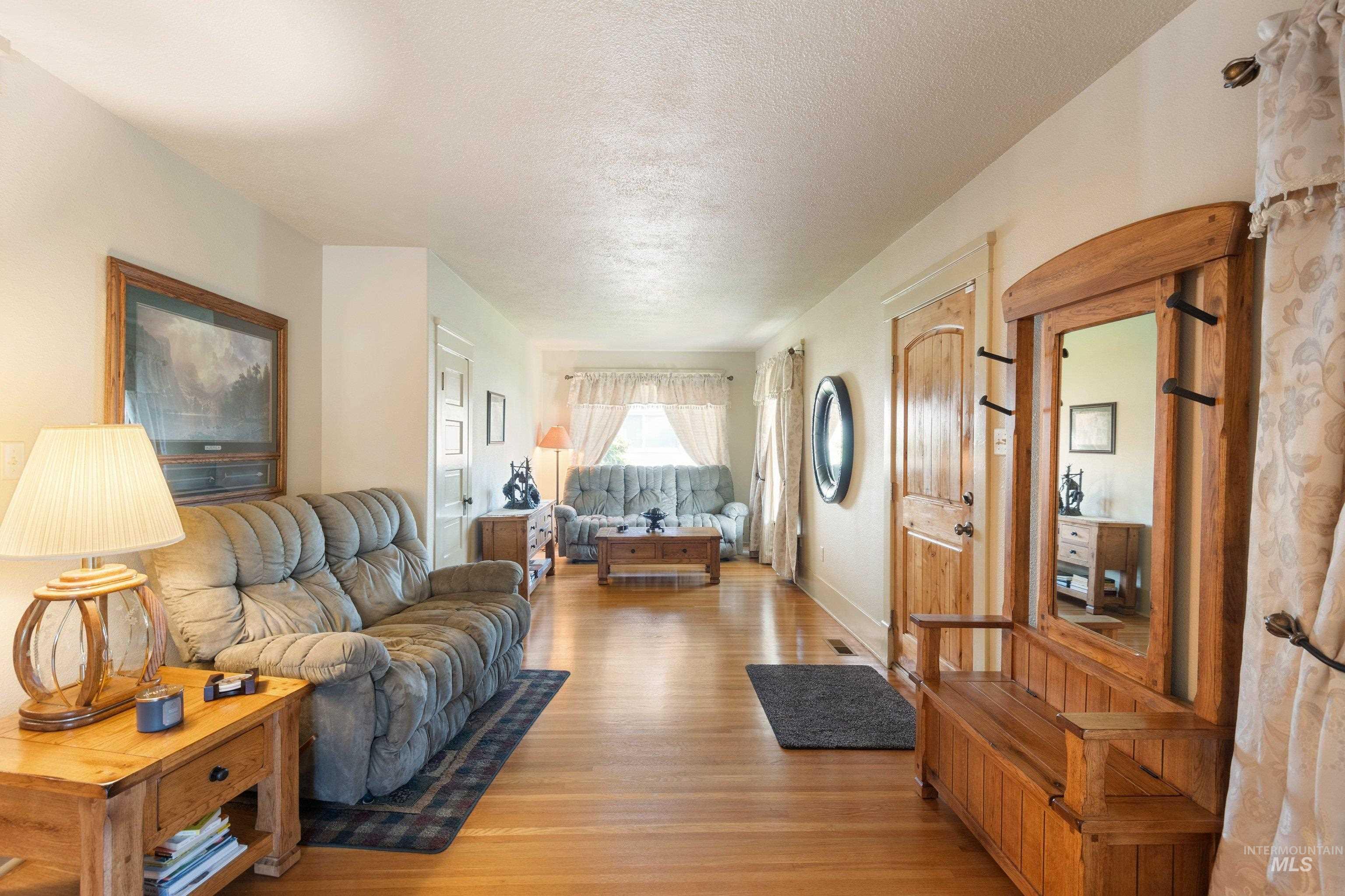 509 N 5th St, Parma, Idaho 83660, 4 Bedrooms, 2 Bathrooms, Residential For Sale, Price $530,000, 98984139