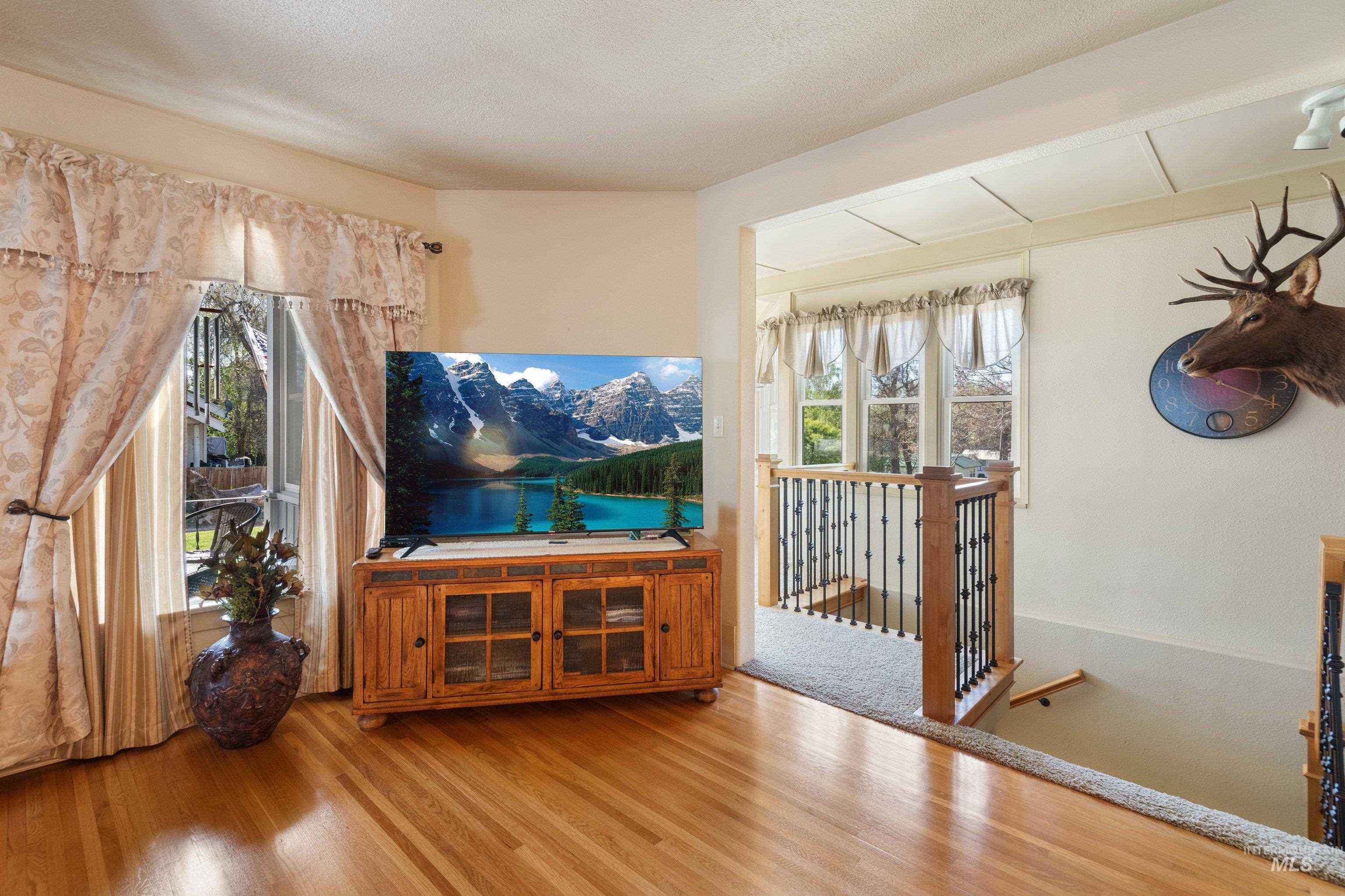 509 N 5th St, Parma, Idaho 83660, 4 Bedrooms, 2 Bathrooms, Residential For Sale, Price $530,000, 98984139