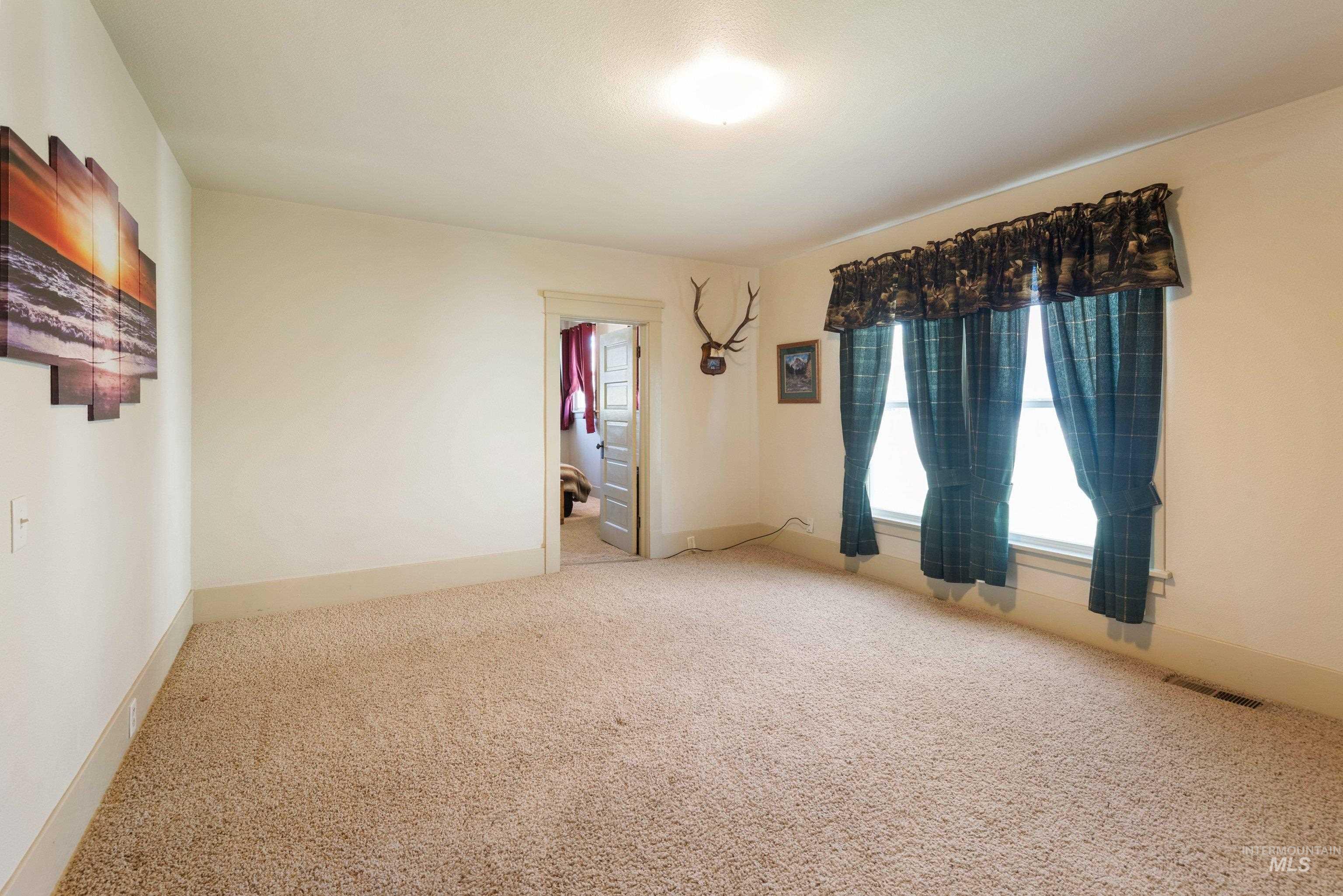 509 N 5th St, Parma, Idaho 83660, 4 Bedrooms, 2 Bathrooms, Residential For Sale, Price $530,000, 98984139