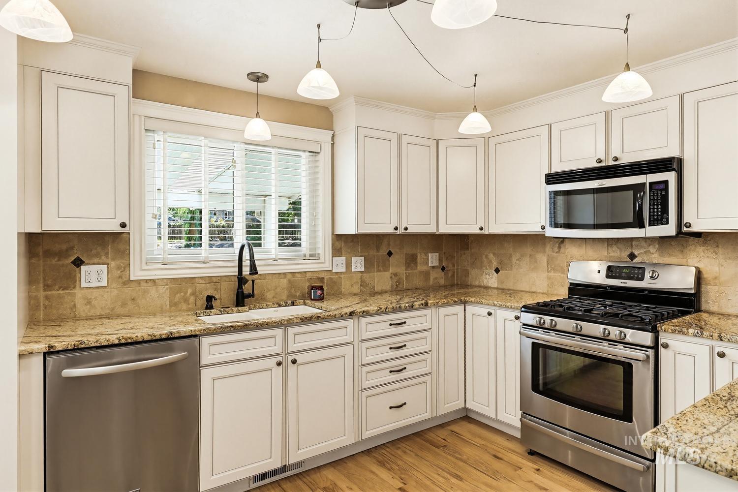 9105 W Aquarius Street, Boise, Idaho 83709, 4 Bedrooms, 3 Bathrooms, Residential For Sale, Price $850,000, 98984141