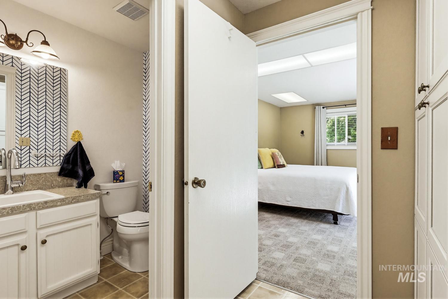 9105 W Aquarius Street, Boise, Idaho 83709, 4 Bedrooms, 3 Bathrooms, Residential For Sale, Price $850,000, 98984141