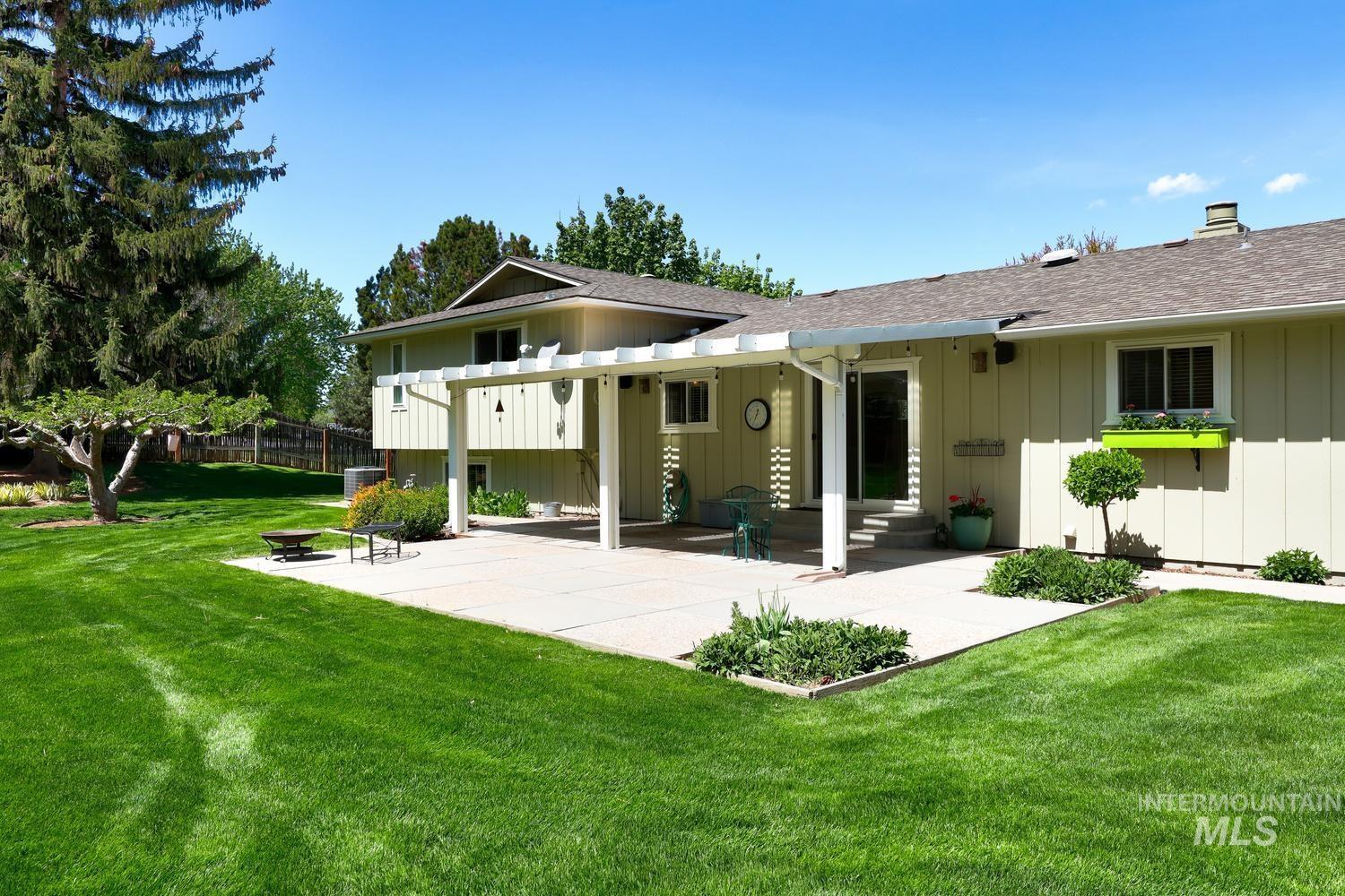 9105 W Aquarius Street, Boise, Idaho 83709, 4 Bedrooms, 3 Bathrooms, Residential For Sale, Price $850,000, 98984141