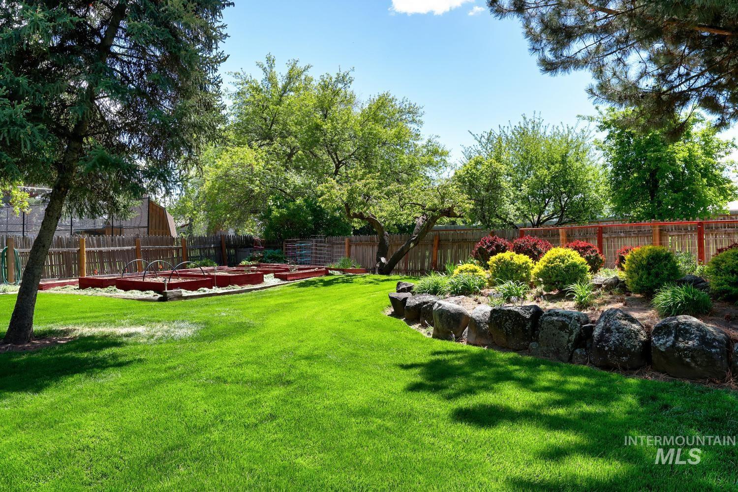 9105 W Aquarius Street, Boise, Idaho 83709, 4 Bedrooms, 3 Bathrooms, Residential For Sale, Price $850,000, 98984141