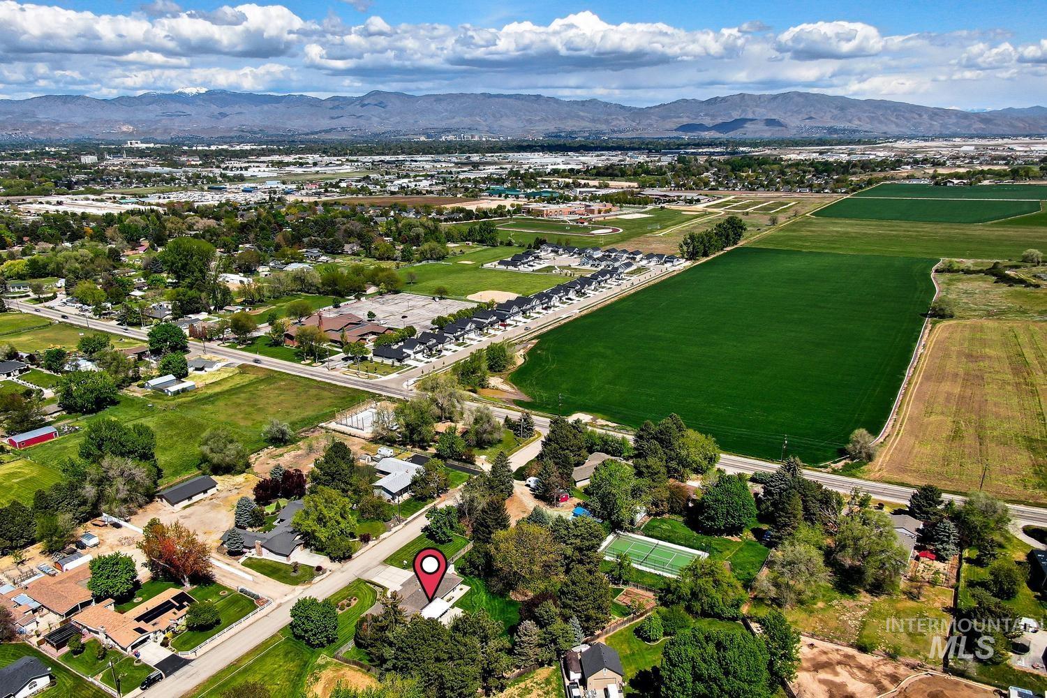 9105 W Aquarius Street, Boise, Idaho 83709, 4 Bedrooms, 3 Bathrooms, Residential For Sale, Price $850,000, 98984141