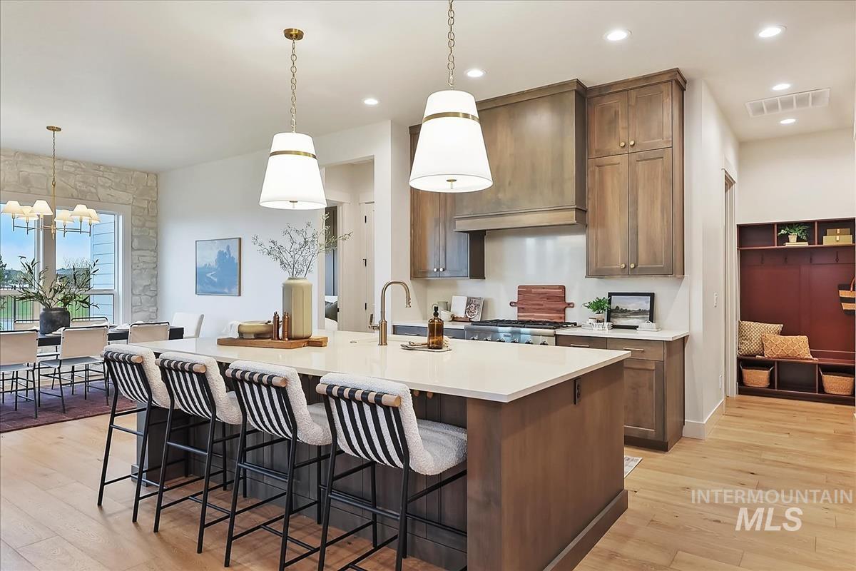 7114 W Newton St., Eagle, Idaho 83616, 3 Bedrooms, 3 Bathrooms, Residential For Sale, Price $929,880, 98984142