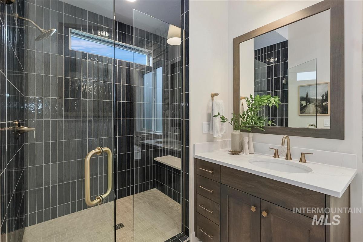 7114 W Newton St., Eagle, Idaho 83616, 3 Bedrooms, 3 Bathrooms, Residential For Sale, Price $929,880, 98984142