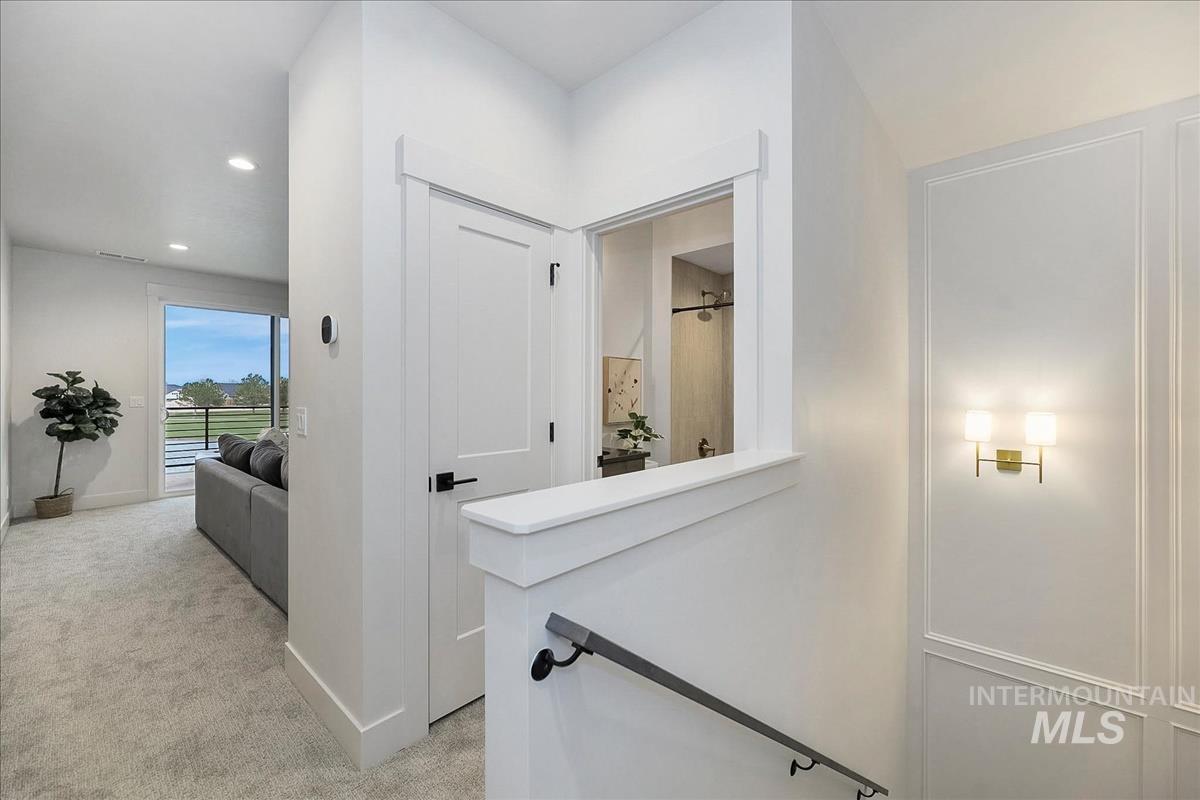 7114 W Newton St., Eagle, Idaho 83616, 3 Bedrooms, 3 Bathrooms, Residential For Sale, Price $929,880, 98984142