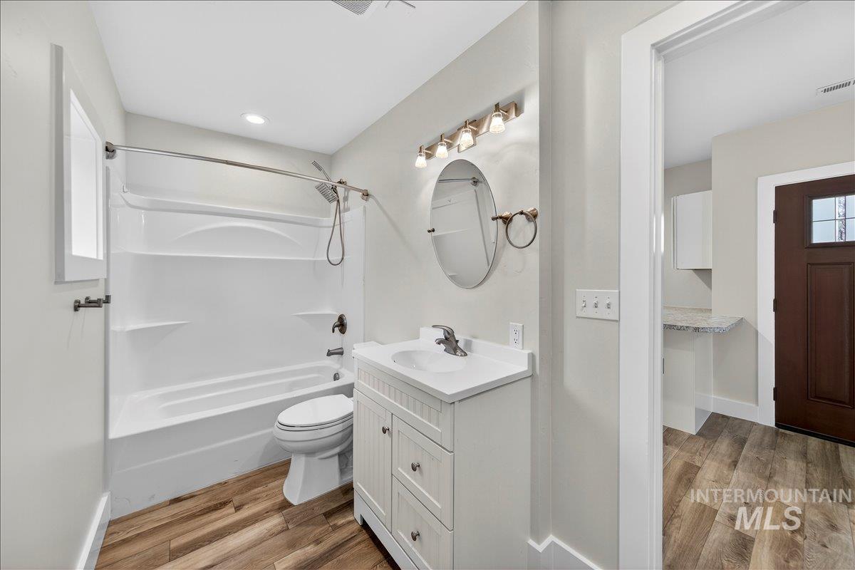 4204 W Libby St, Boise, Idaho 83705, 2 Bedrooms, 1 Bathroom, Residential For Sale, Price $339,900, 98984144
