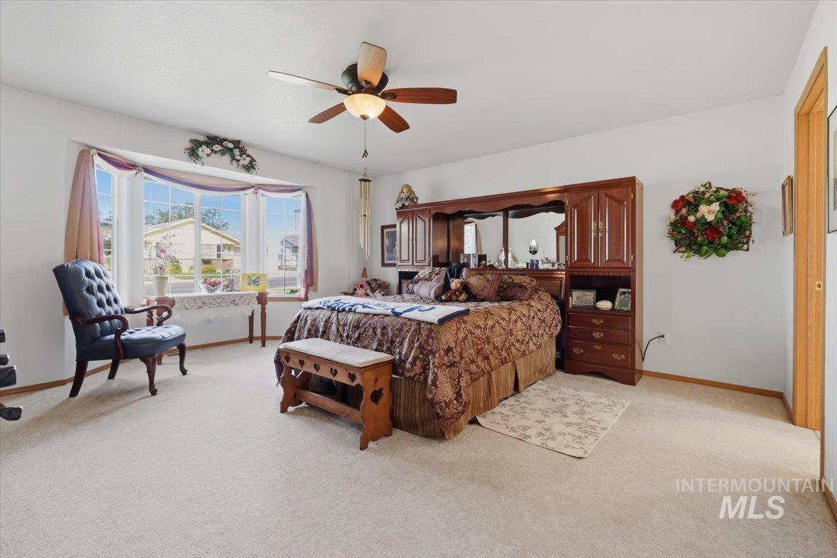 606 N Sterling St, Nampa, Idaho 83651, 3 Bedrooms, 2 Bathrooms, Residential For Sale, Price $316,000, 98984146