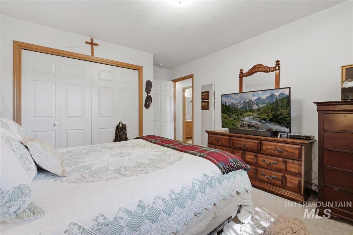 606 N Sterling St, Nampa, Idaho 83651, 3 Bedrooms, 2 Bathrooms, Residential For Sale, Price $316,000, 98984146