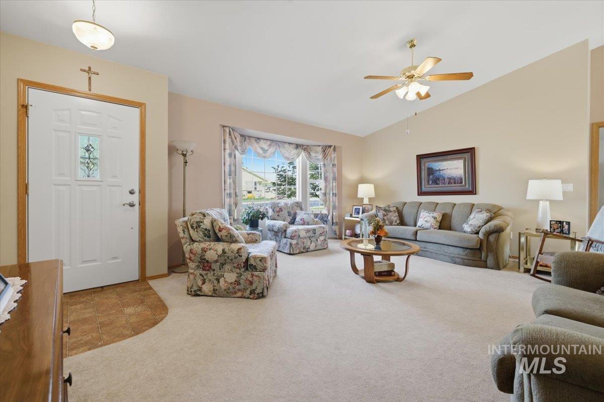 606 N Sterling St, Nampa, Idaho 83651, 3 Bedrooms, 2 Bathrooms, Residential For Sale, Price $316,000, 98984146