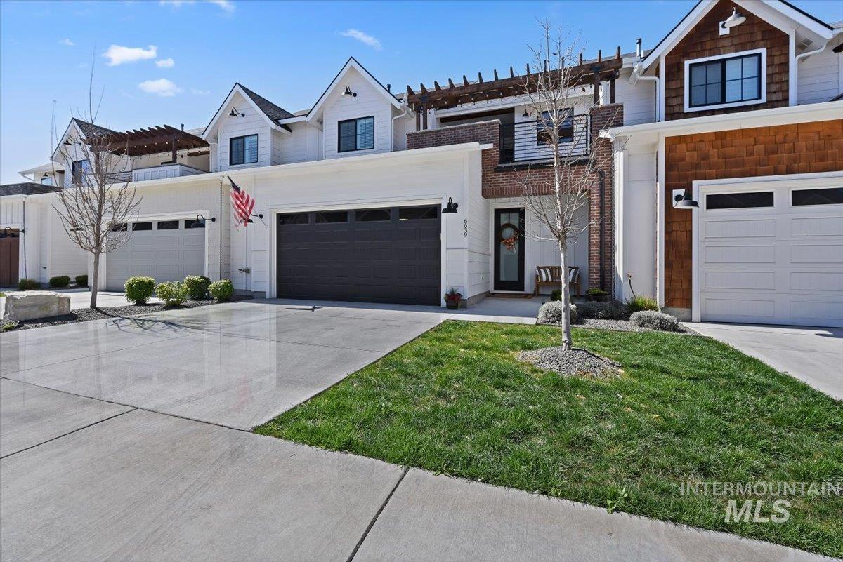 6639 N Asissi Ln, Meridian, Idaho 83646, 3 Bedrooms, 2.5 Bathrooms, Residential For Sale, Price $660,000,MLS 98984151