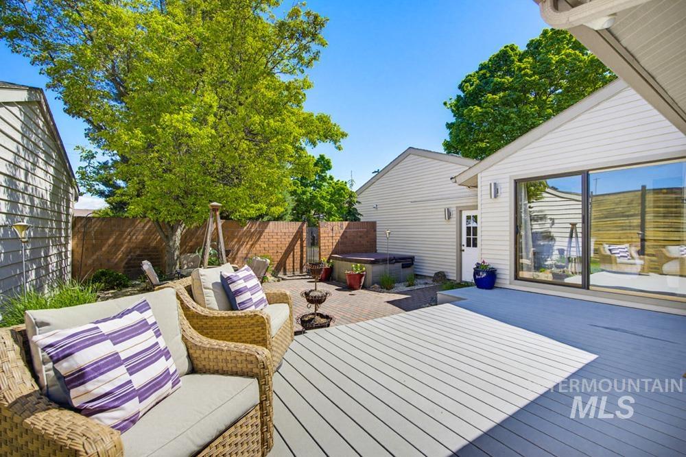 9139 W Covey Hill Ct, Boise, Idaho 83709, 4 Bedrooms, 3 Bathrooms, Residential For Sale, Price $550,000,MLS 98984152