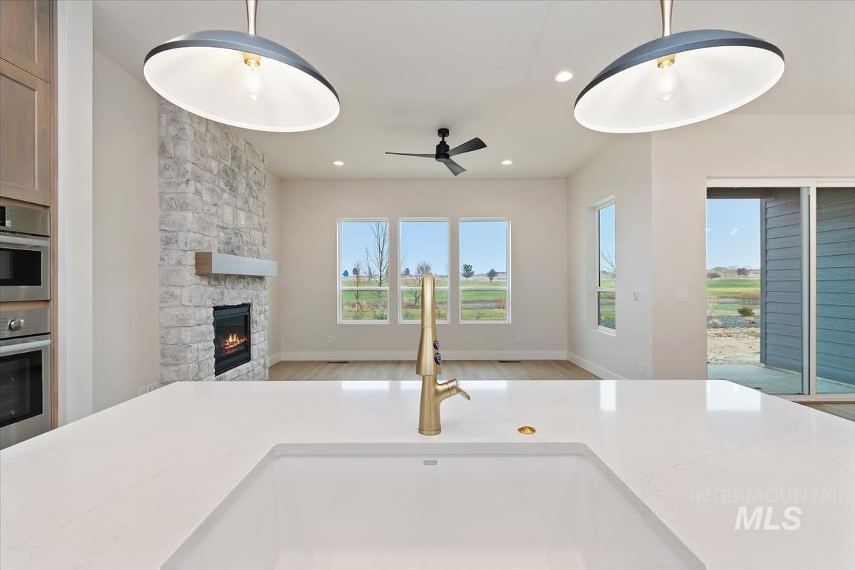 11266 W Tara Iti Ln., Kuna, Idaho 83634, 3 Bedrooms, 2 Bathrooms, Residential For Sale, Price $634,880,MLS 98984153