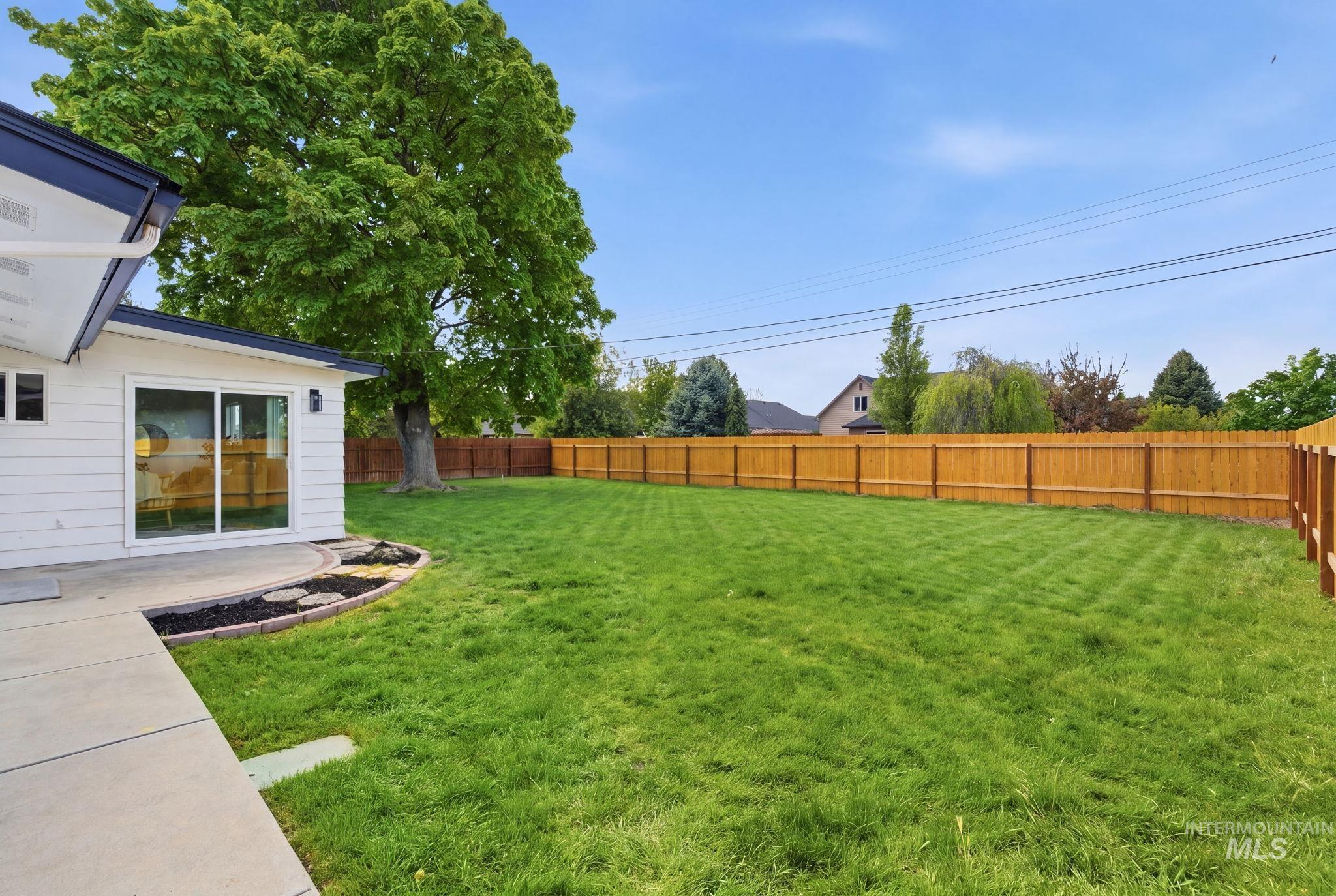 203 S Rowena St, Nampa, Idaho 83686, 4 Bedrooms, 3 Bathrooms, Residential For Sale, Price $449,900,MLS 98984157