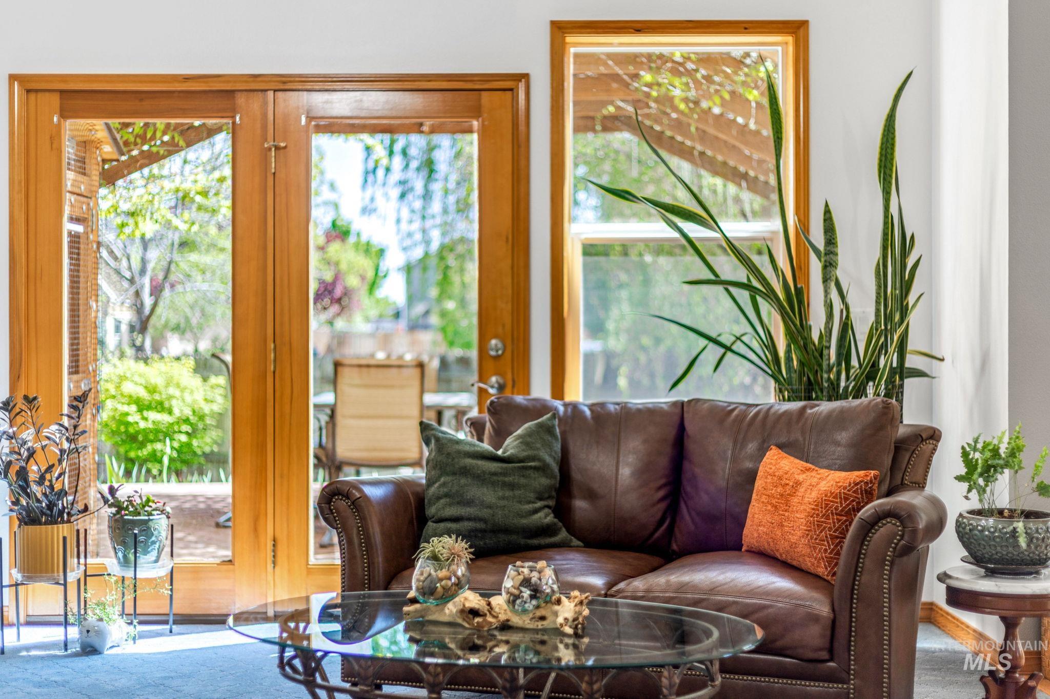 2703 E Ridgedale Place, Eagle, Idaho 83616, 3 Bedrooms, 2.5 Bathrooms, Residential For Sale, Price $625,000, 98984160