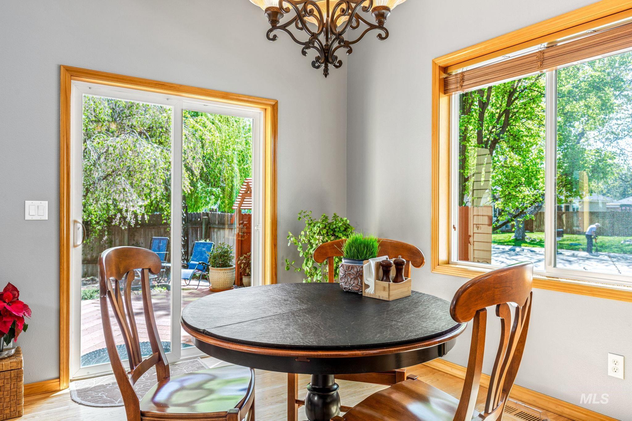 2703 E Ridgedale Place, Eagle, Idaho 83616, 3 Bedrooms, 2.5 Bathrooms, Residential For Sale, Price $625,000, 98984160