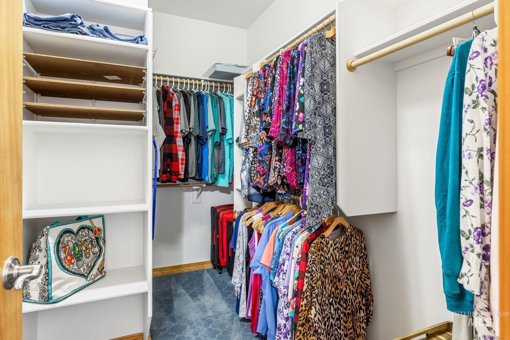 2703 E Ridgedale Place, Eagle, Idaho 83616, 3 Bedrooms, 2.5 Bathrooms, Residential For Sale, Price $625,000, 98984160