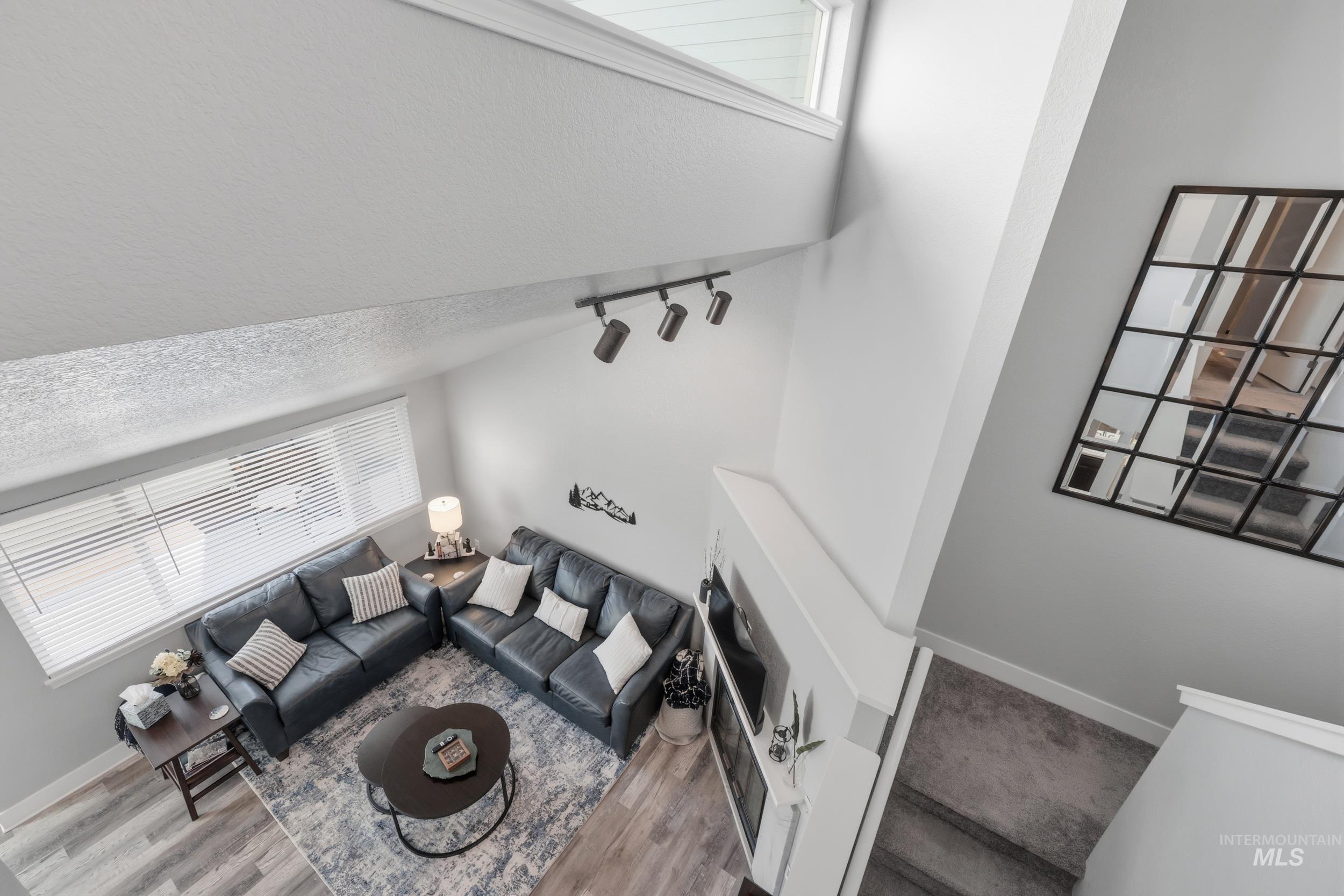 8453 Cascade Ln, Boise, Idaho 83704, 2 Bedrooms, 2.5 Bathrooms, Residential For Sale, Price $345,000, 98984161