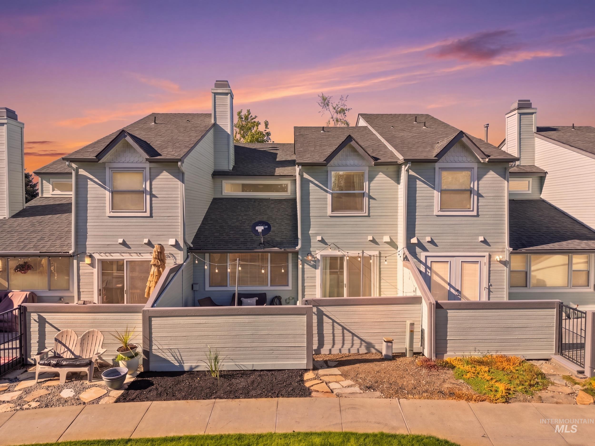8453 Cascade, Boise, Idaho 83704, 2 Bedrooms, 7 Bathrooms, Residential For Sale, Price $345,000, 98984161