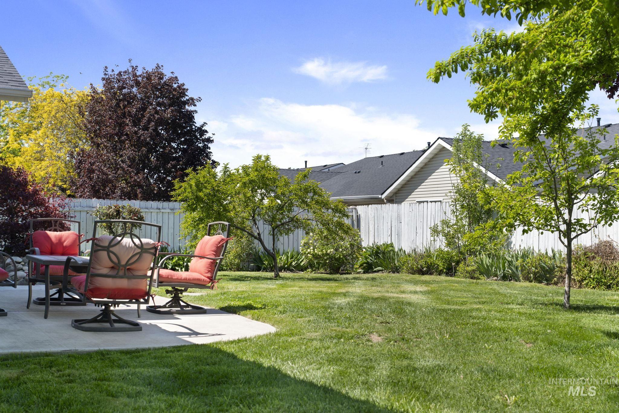 1510 E Sothesby St, Meridian, Idaho 83642, 3 Bedrooms, 2 Bathrooms, Residential For Sale, Price $380,000, 98984163