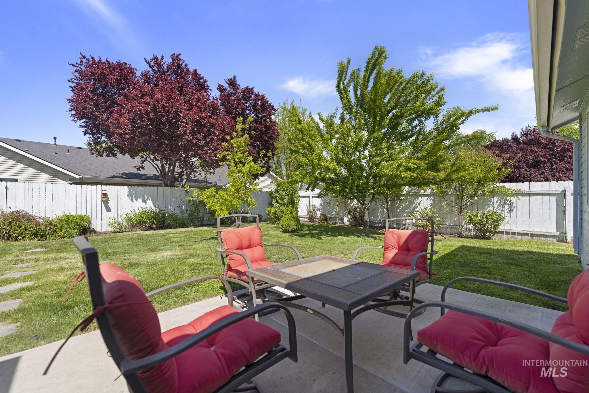 1510 E Sothesby St, Meridian, Idaho 83642, 3 Bedrooms, 2 Bathrooms, Residential For Sale, Price $380,000, 98984163