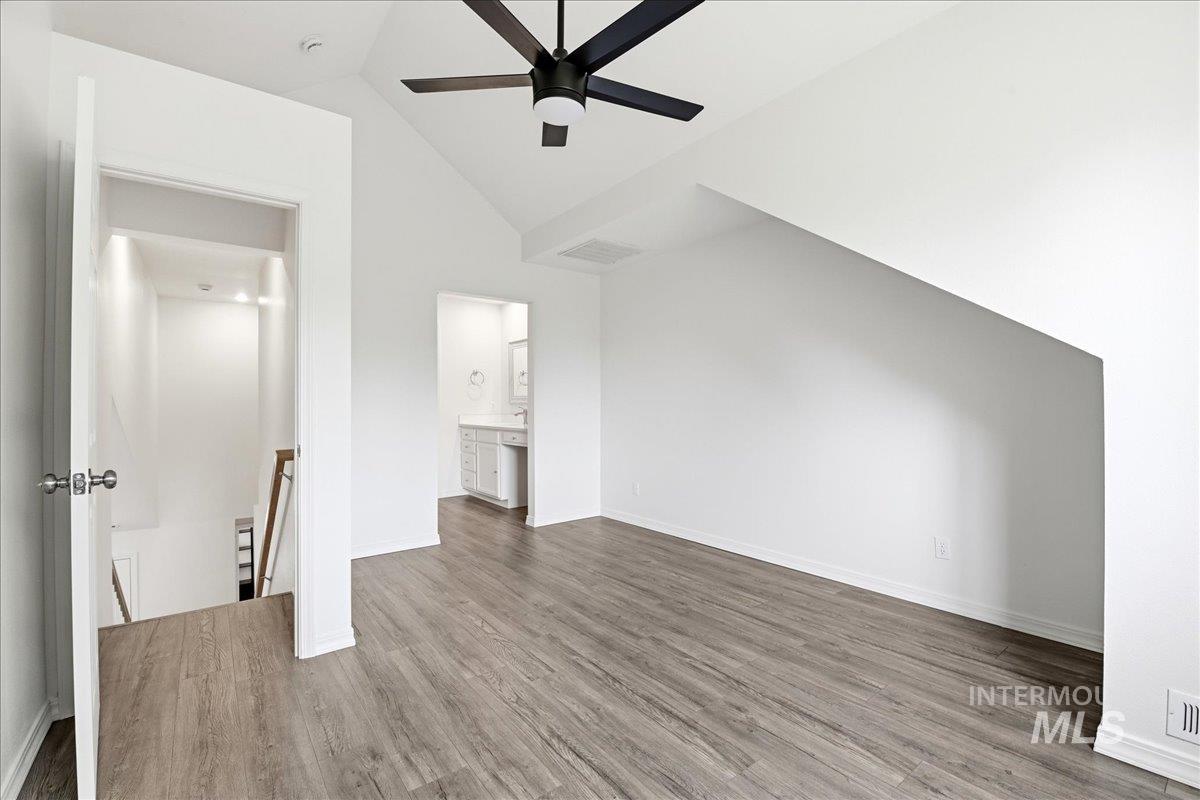 5146 S Surprise Way, #203, Boise, Idaho 83716, 3 Bedrooms, 2 Bathrooms, Residential For Sale, Price $439,900, 98984166