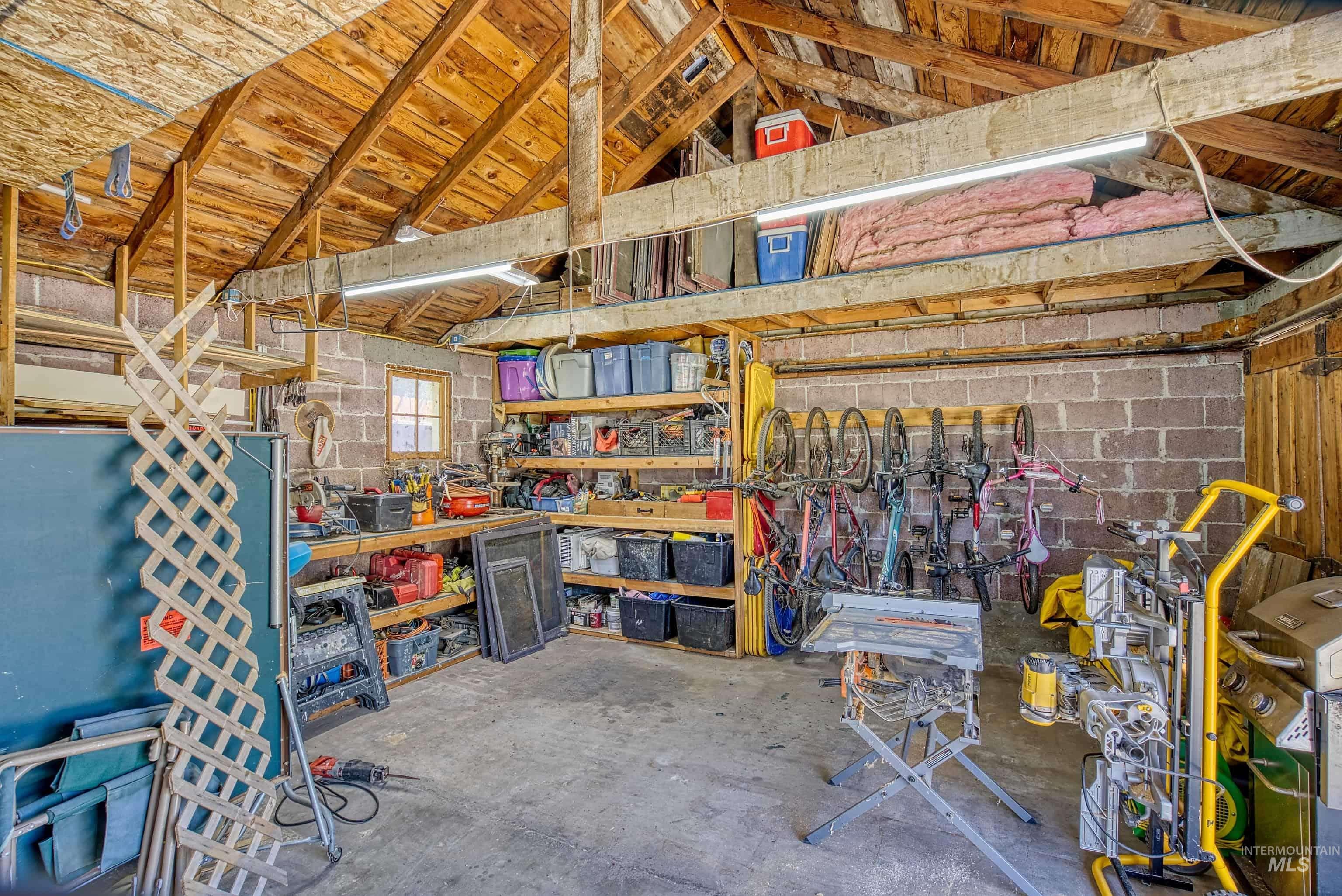 407 E Main Street, Weiser, Idaho 83672, 4 Bedrooms, 2 Bathrooms, Residential For Sale, Price $475,000,MLS 98984168