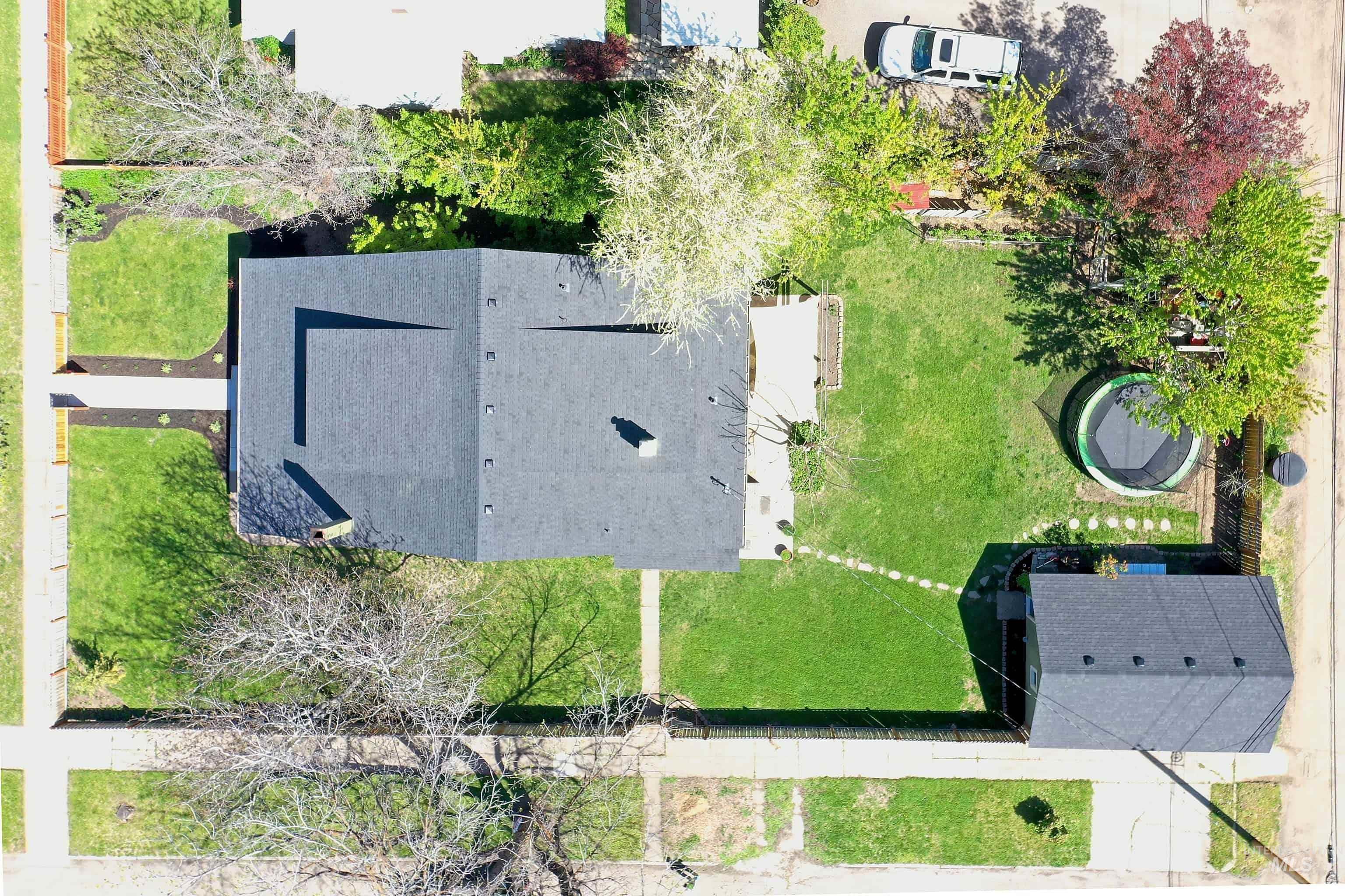 407 E Main Street, Weiser, Idaho 83672, 4 Bedrooms, 2 Bathrooms, Residential For Sale, Price $475,000,MLS 98984168