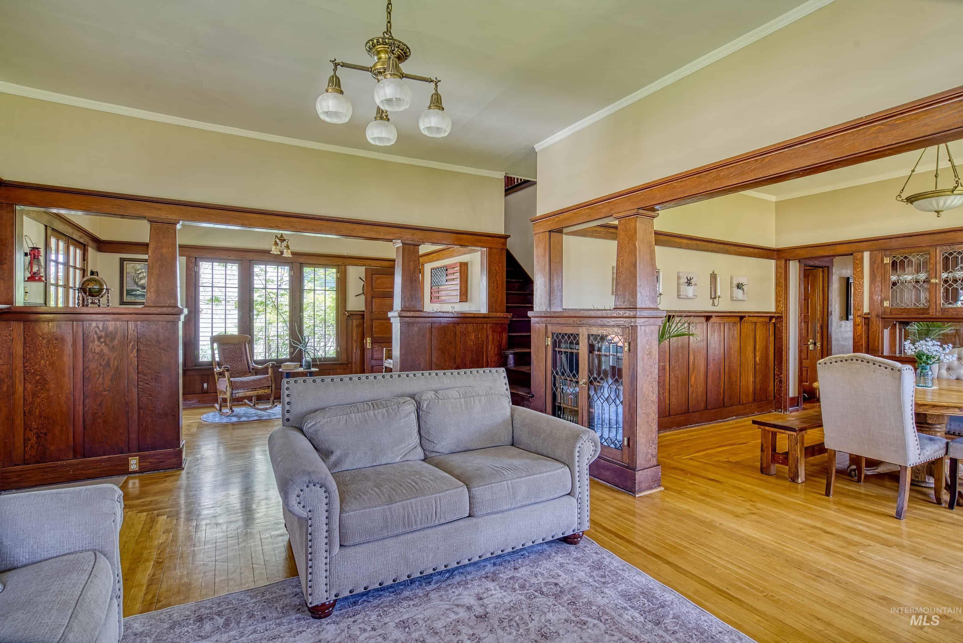 407 E Main Street, Weiser, Idaho 83672, 4 Bedrooms, 2 Bathrooms, Residential For Sale, Price $475,000,MLS 98984168