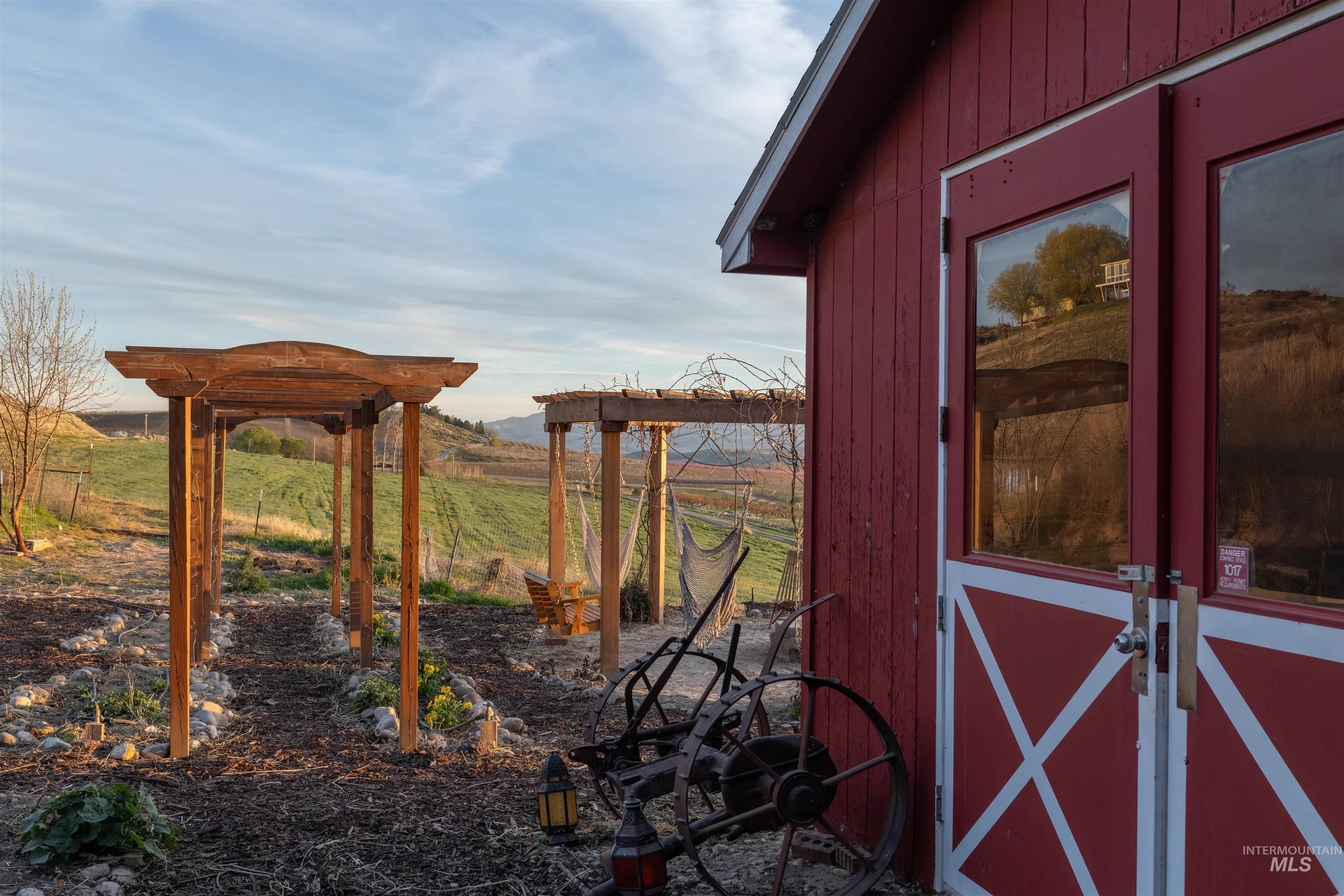 14526 Perfection Lane, Caldwell, Idaho 83607-4504, 5 Bedrooms, 3 Bathrooms, Residential For Sale, Price $849,900, 98984170