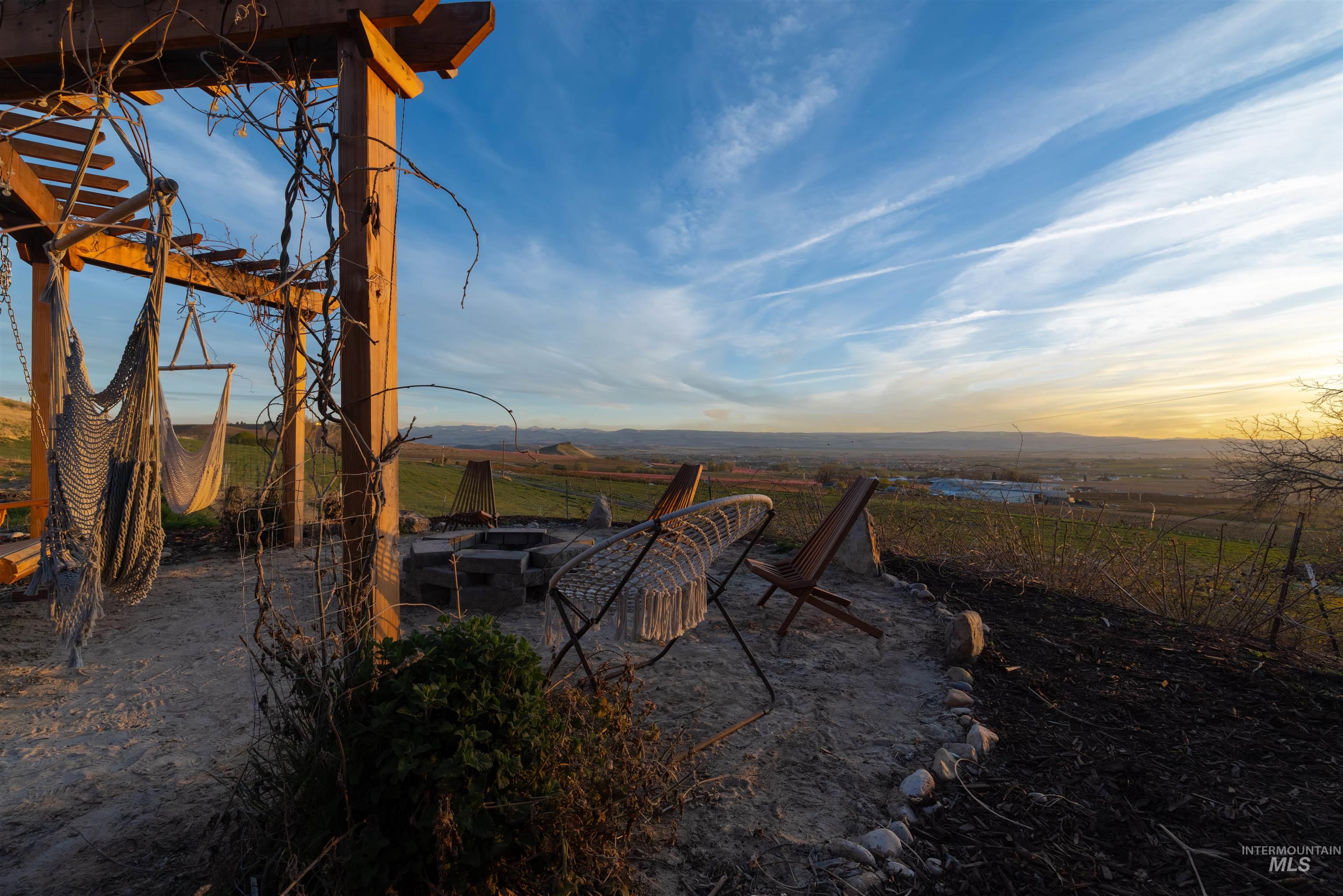 14526 Perfection Lane, Caldwell, Idaho 83607-4504, 5 Bedrooms, 3 Bathrooms, Residential For Sale, Price $849,900, 98984170