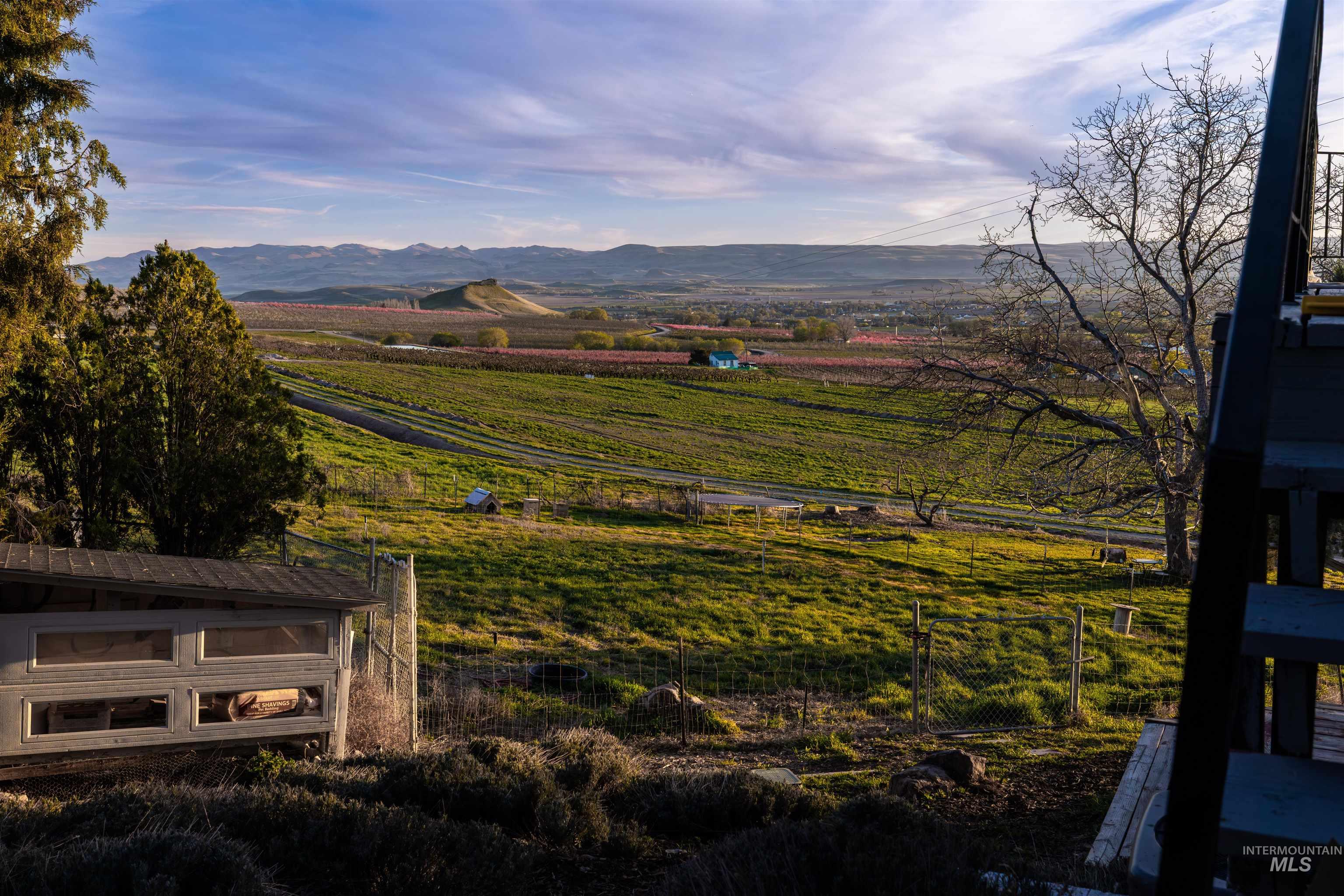 14526 Perfection Lane, Caldwell, Idaho 83607-4504, 5 Bedrooms, 3 Bathrooms, Residential For Sale, Price $849,900, 98984170