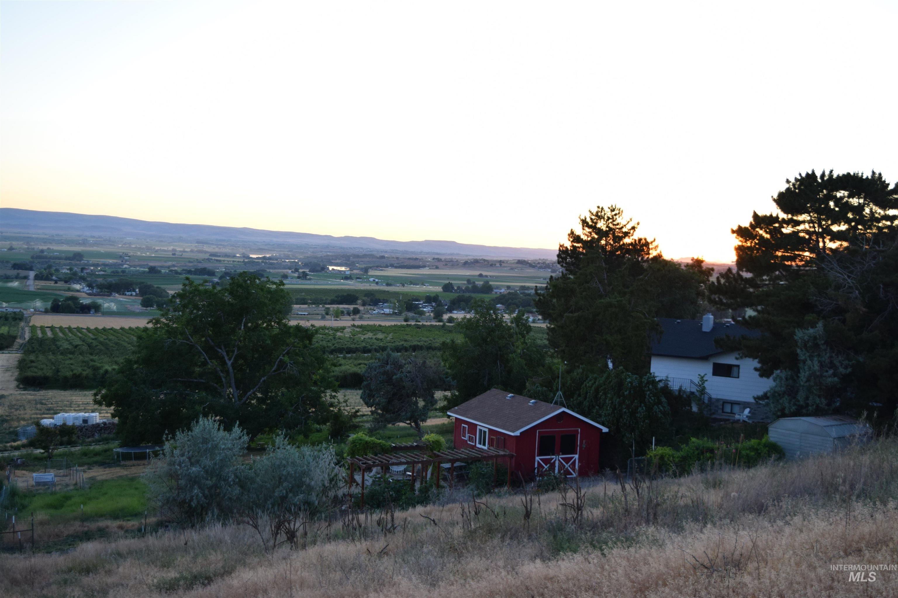 14526 Perfection Lane, Caldwell, Idaho 83607-4504, 5 Bedrooms, 3 Bathrooms, Residential For Sale, Price $789,900, 98984170