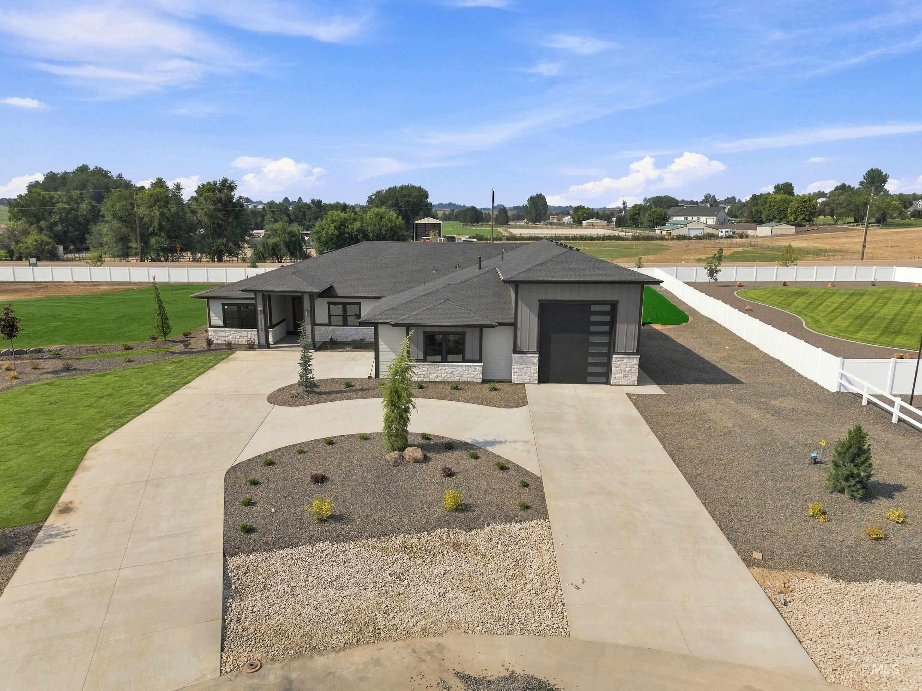 24975 Ardmore Ct, Caldwell, Idaho 83607, 4 Bedrooms, 2.5 Bathrooms, Residential For Sale, Price $1,225,000, 98984172