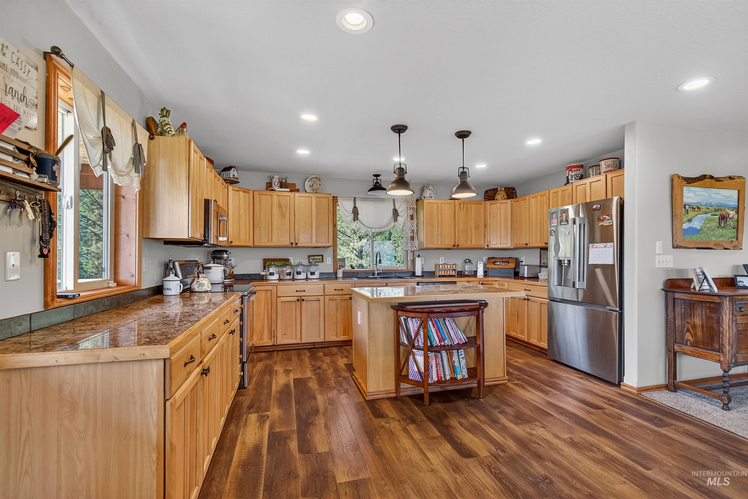 3238 Hwy 64, Kamiah, Idaho 83536, 3 Bedrooms, 3 Bathrooms, Residential For Sale, Price $749,000, 98984174