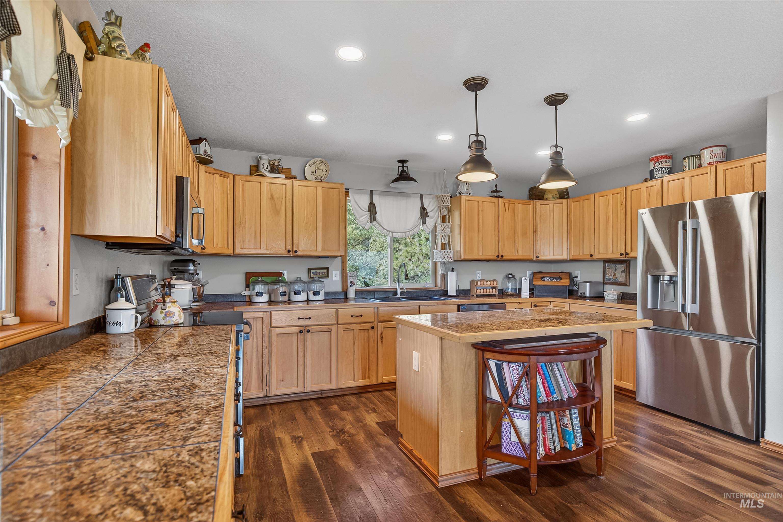 3238 Hwy 64, Kamiah, Idaho 83536, 3 Bedrooms, 3 Bathrooms, Residential For Sale, Price $749,000, 98984174