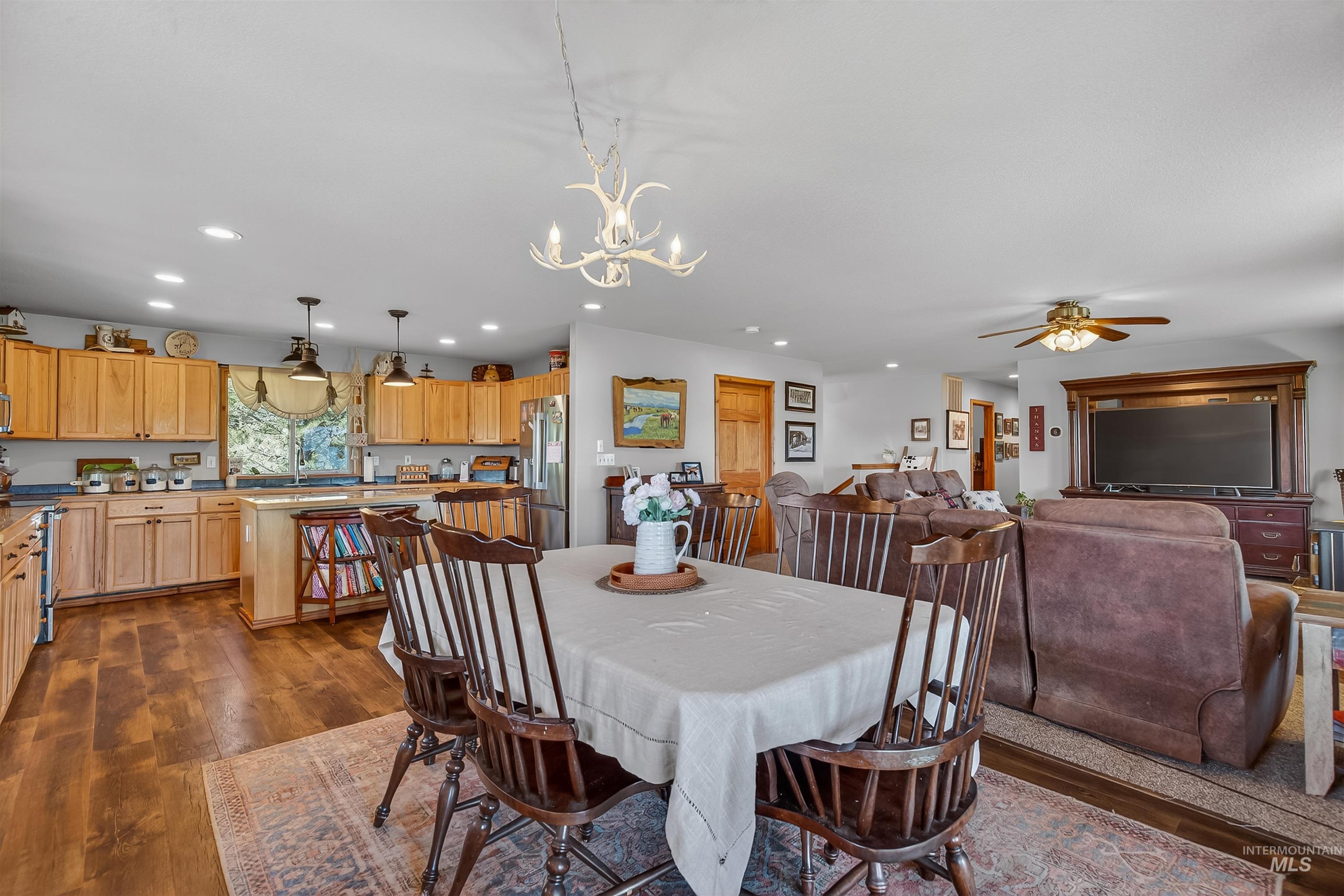 3238 Hwy 64, Kamiah, Idaho 83536, 3 Bedrooms, 3 Bathrooms, Residential For Sale, Price $749,000, 98984174