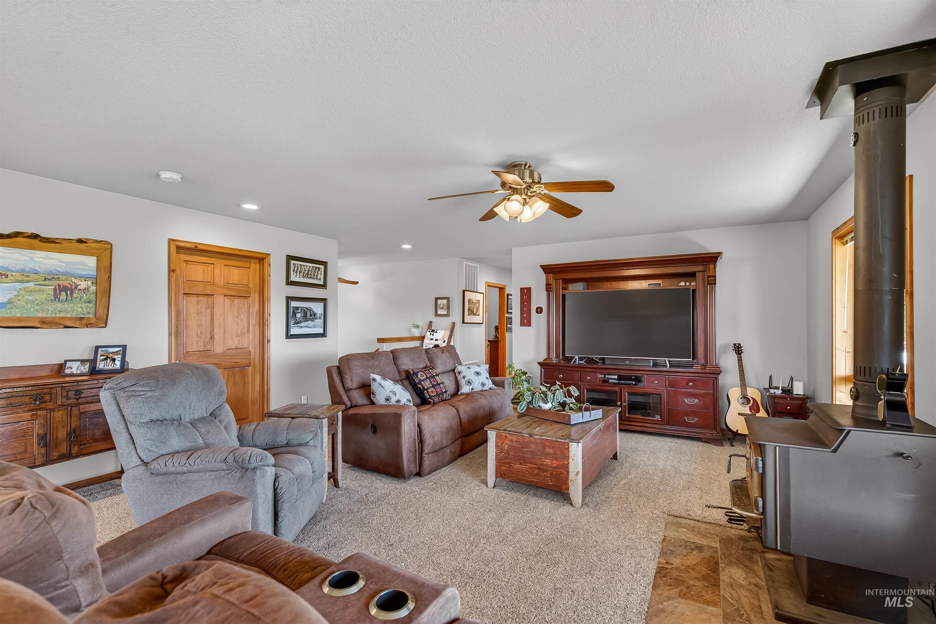 3238 Hwy 64, Kamiah, Idaho 83536, 3 Bedrooms, 3 Bathrooms, Residential For Sale, Price $749,000, 98984174