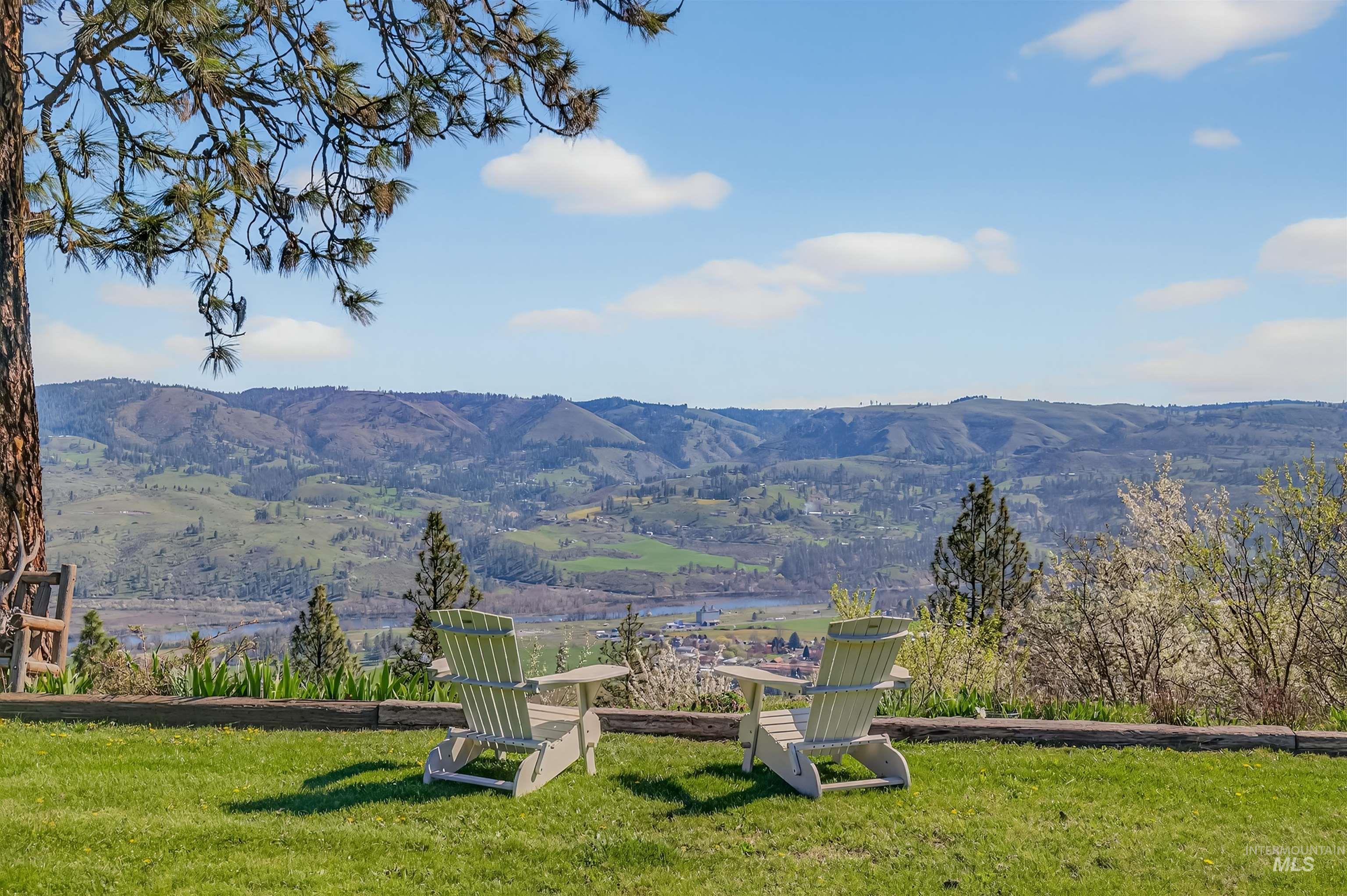 3238 Hwy 64, Kamiah, Idaho 83536, 3 Bedrooms, 3 Bathrooms, Residential For Sale, Price $749,000, 98984174