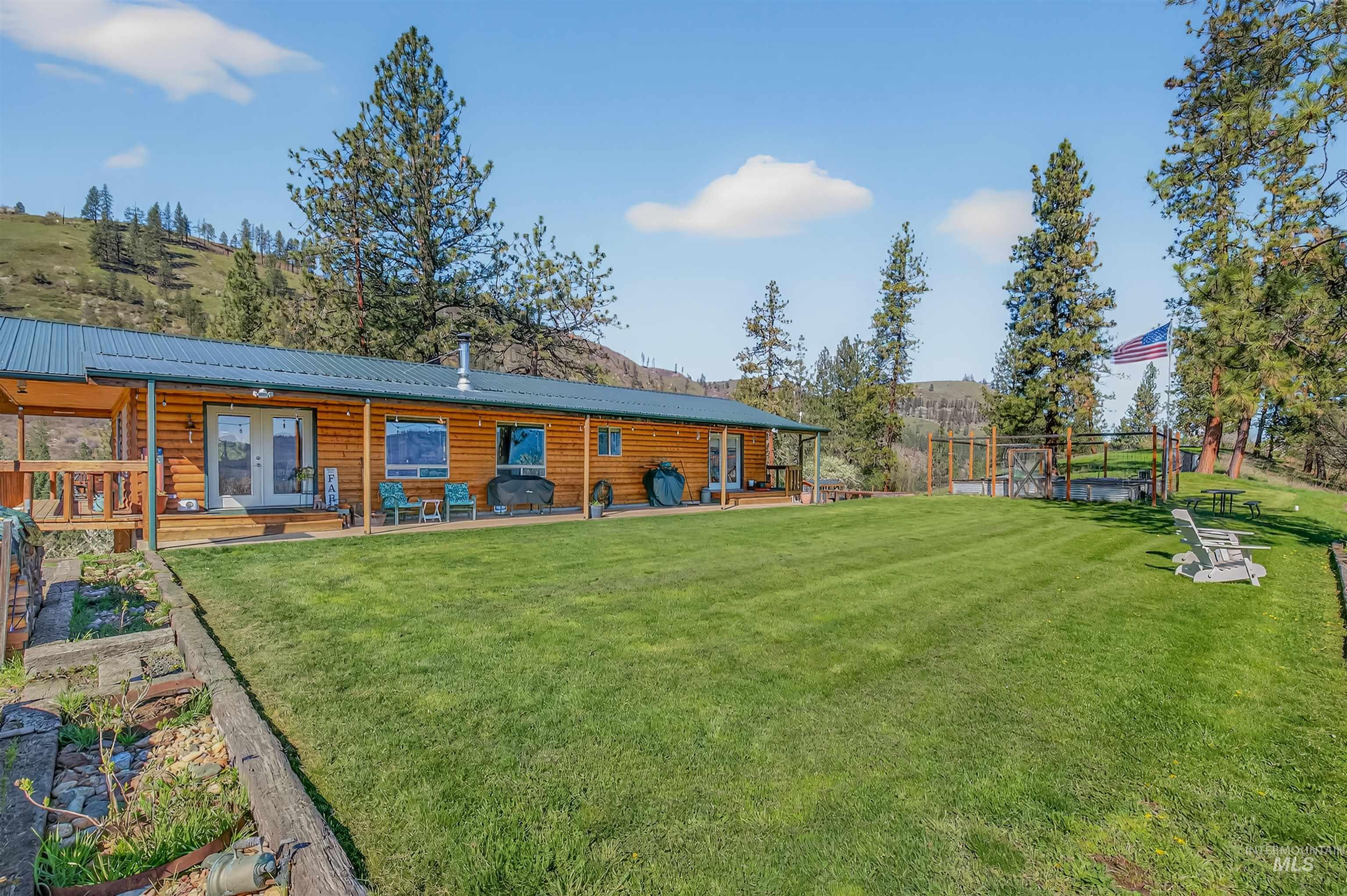 3238 Hwy 64, Kamiah, Idaho 83536, 3 Bedrooms, 3 Bathrooms, Residential For Sale, Price $749,000, 98984174