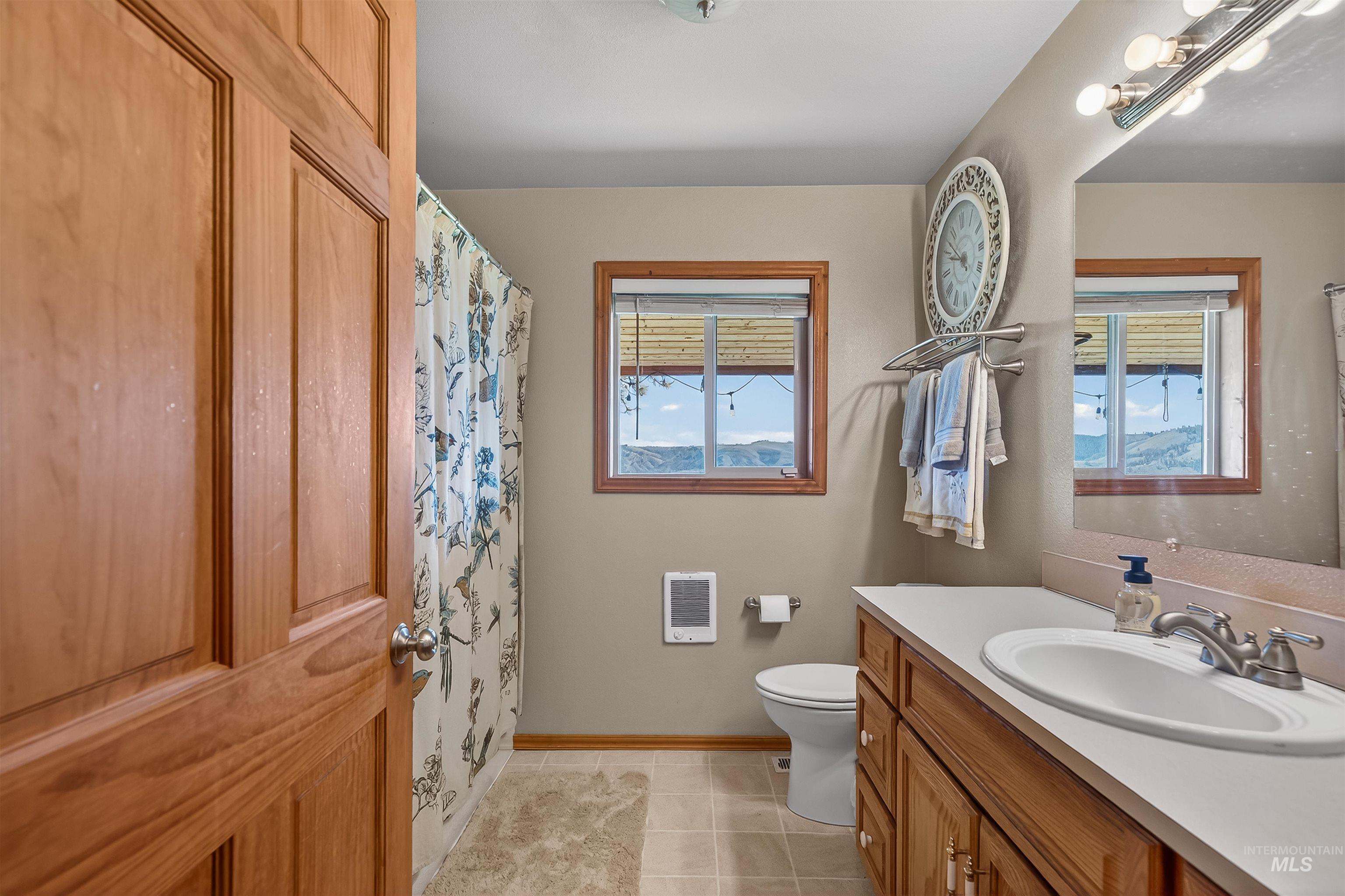 3238 Hwy 64, Kamiah, Idaho 83536, 3 Bedrooms, 3 Bathrooms, Residential For Sale, Price $749,000, 98984174